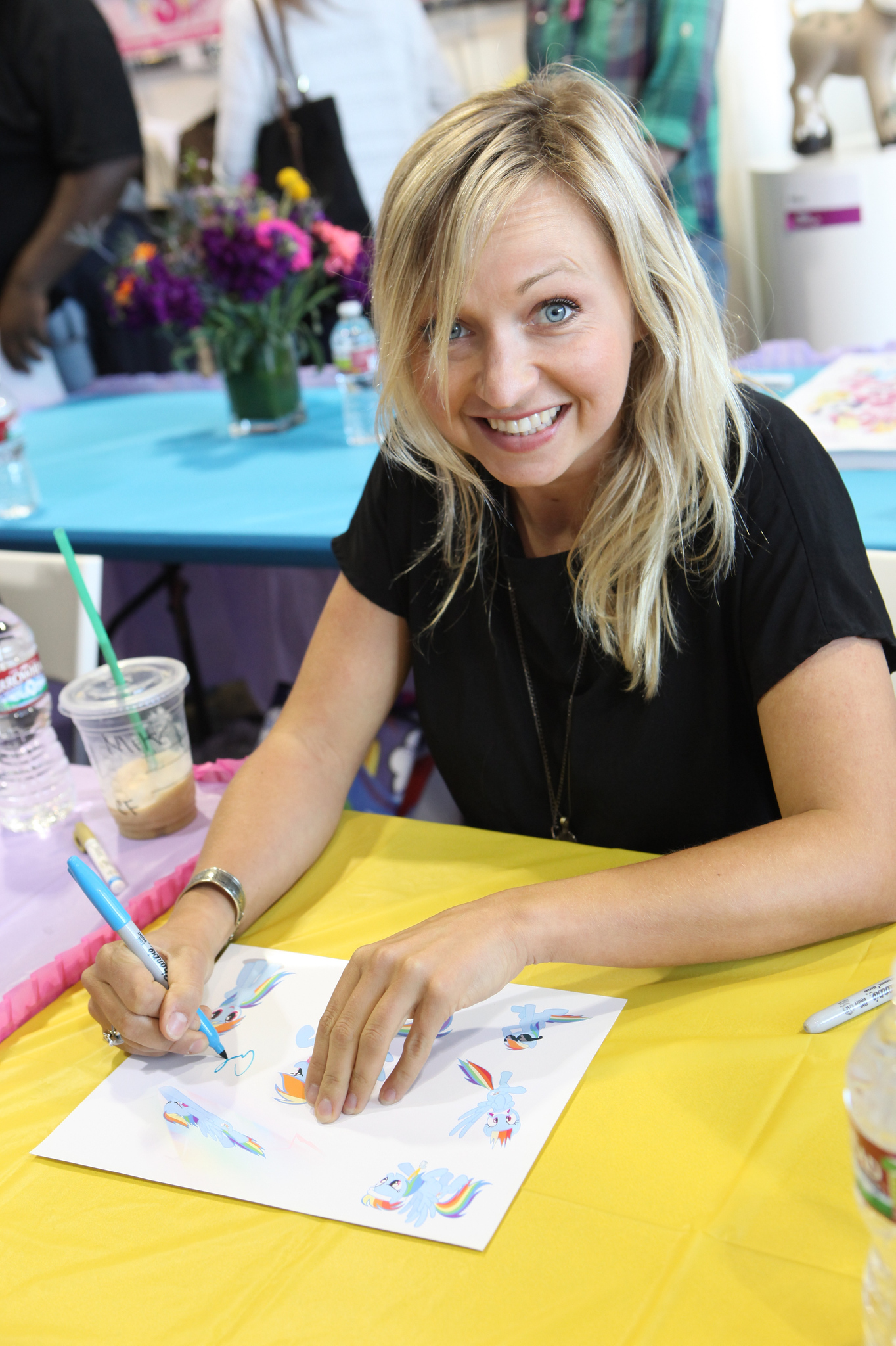 actor Ashleigh Ball large photo