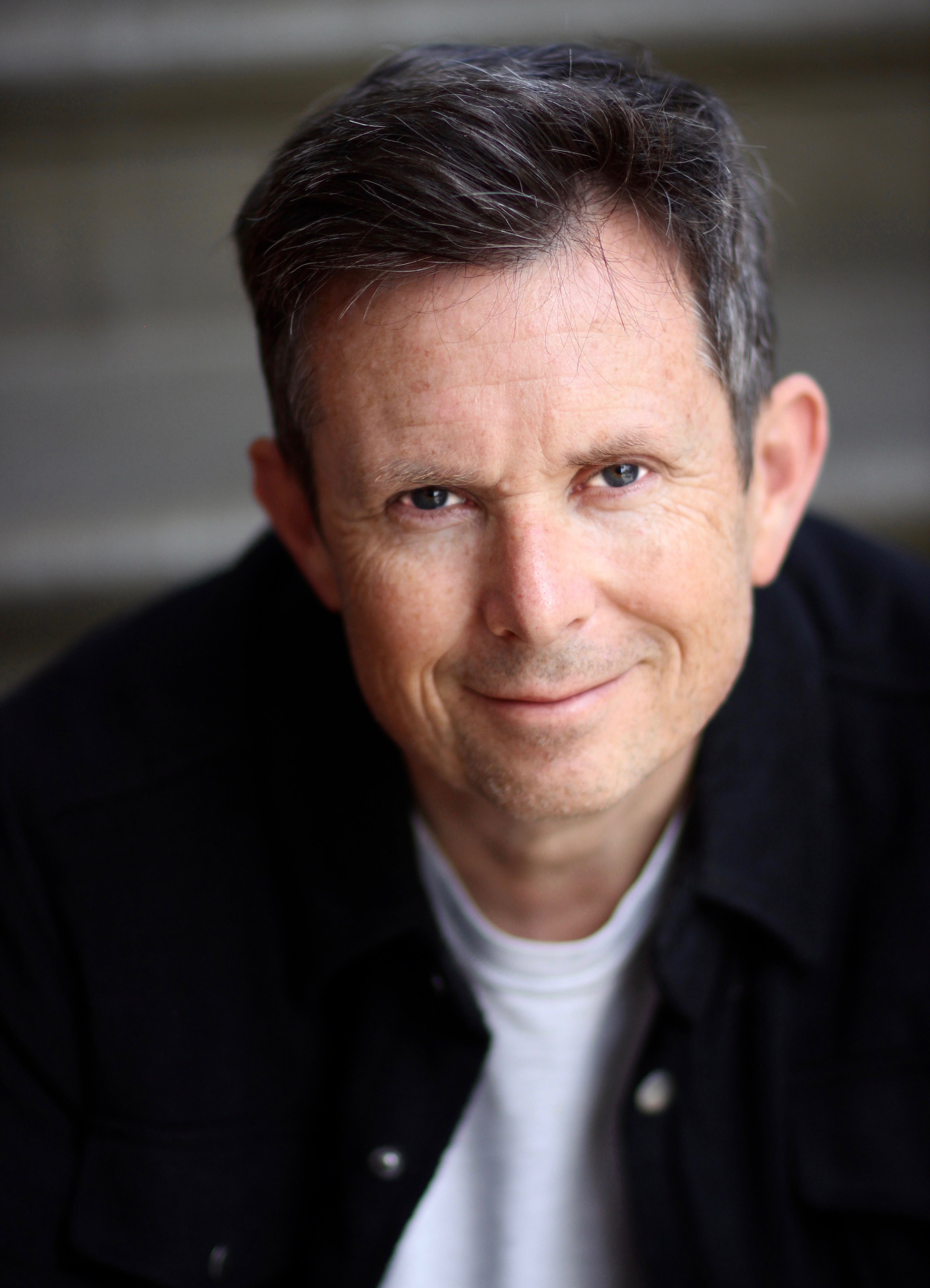 actor David Kaufman large photo