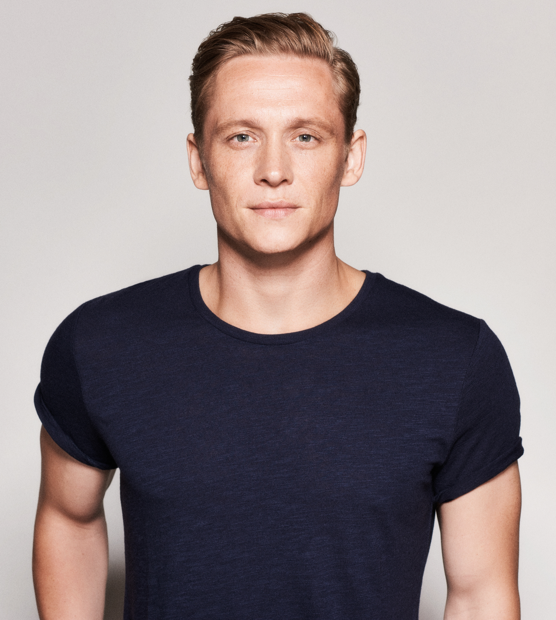actor Matthias Schweighöfer large photo