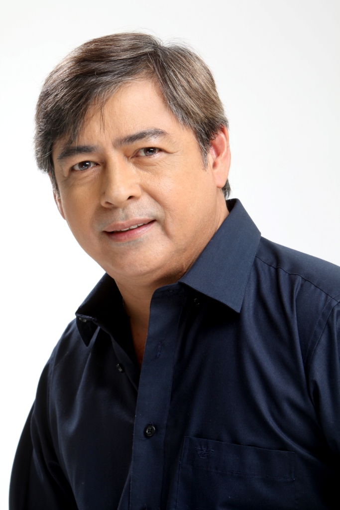 actor Joel Torre large photo