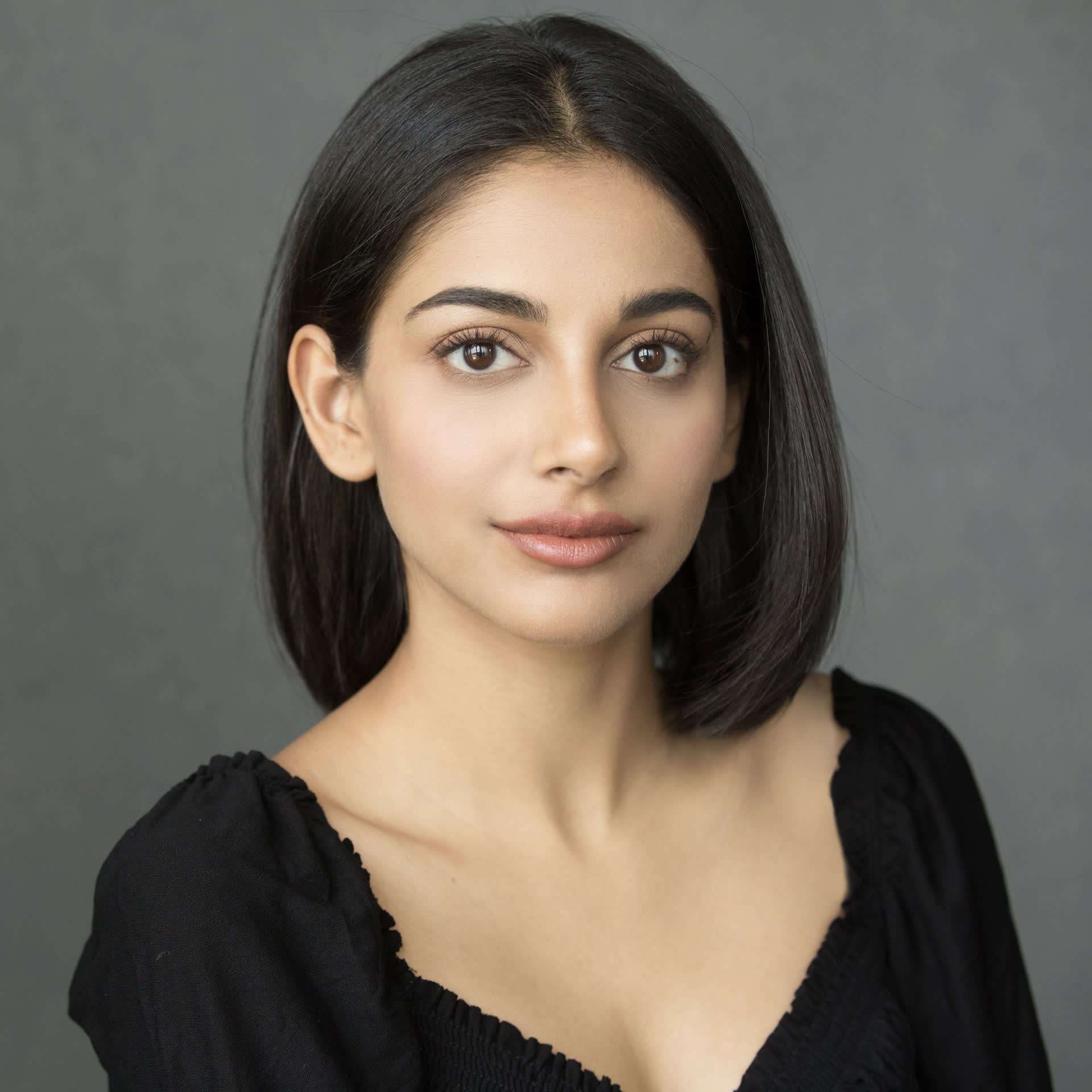 actor Banita Sandhu large photo