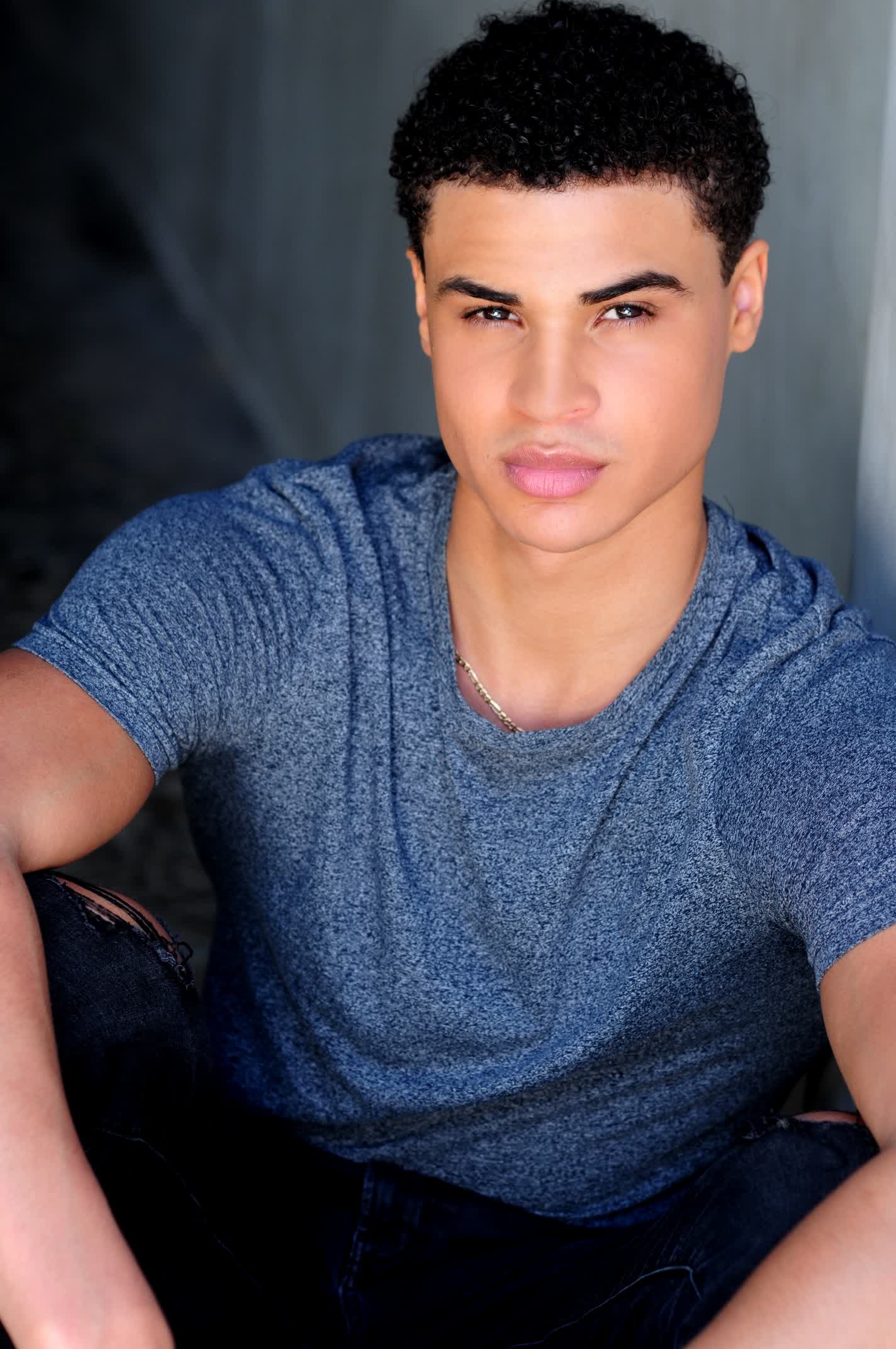 actor Kolton Stewart large photo