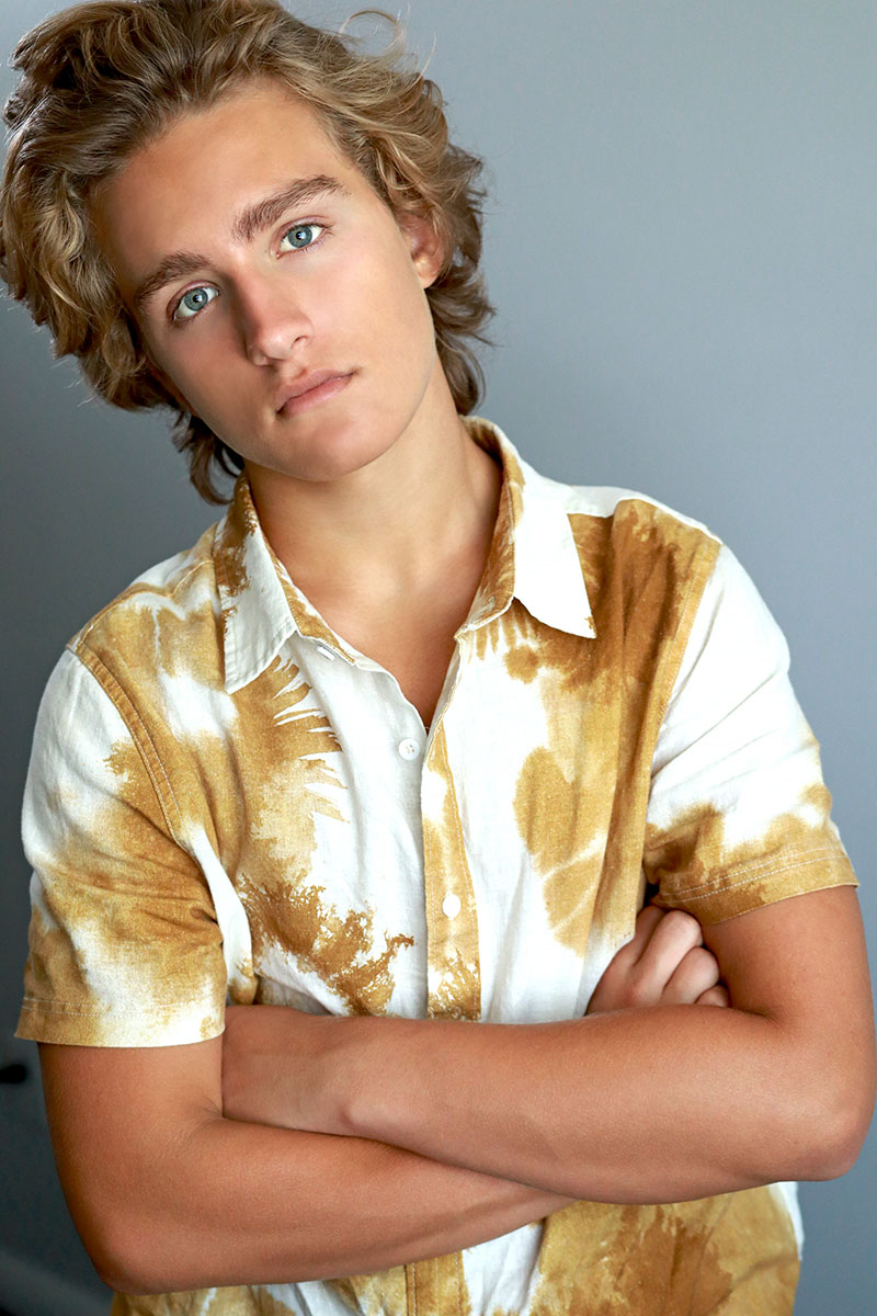 actor Tait Blum large photo