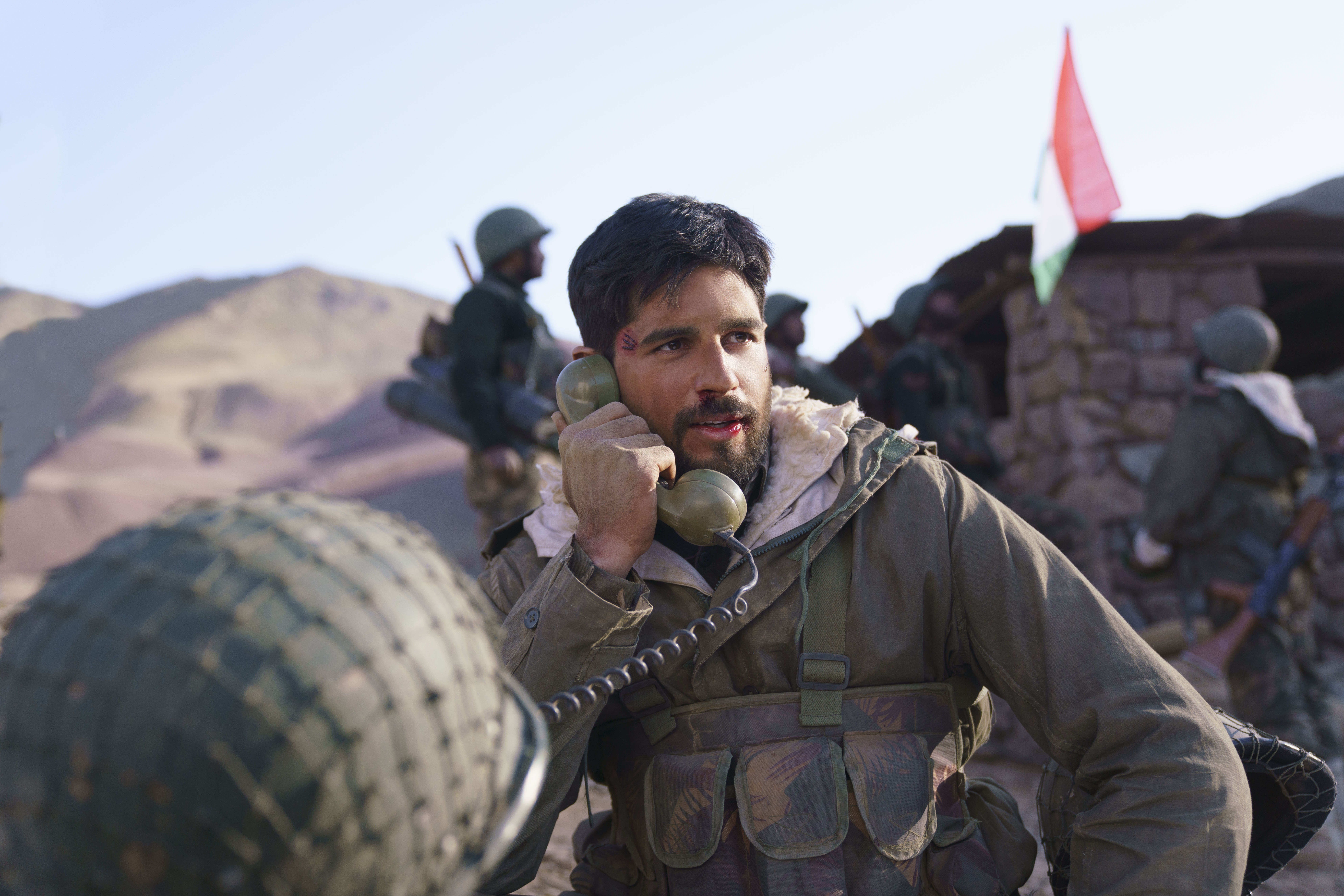 actor Sidharth Malhotra large photo