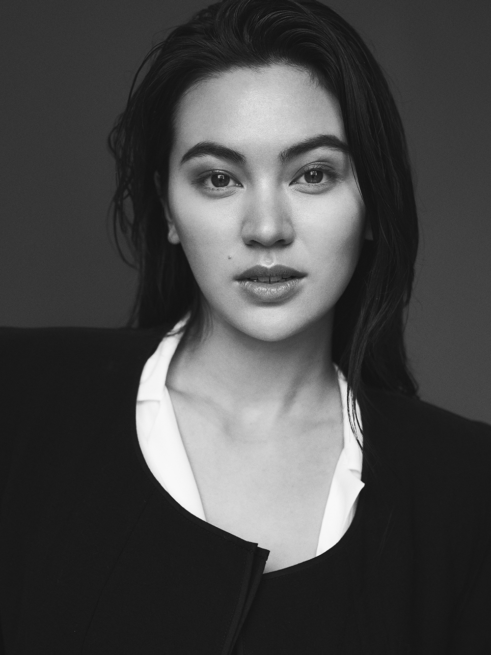 actor Jessica Henwick large photo