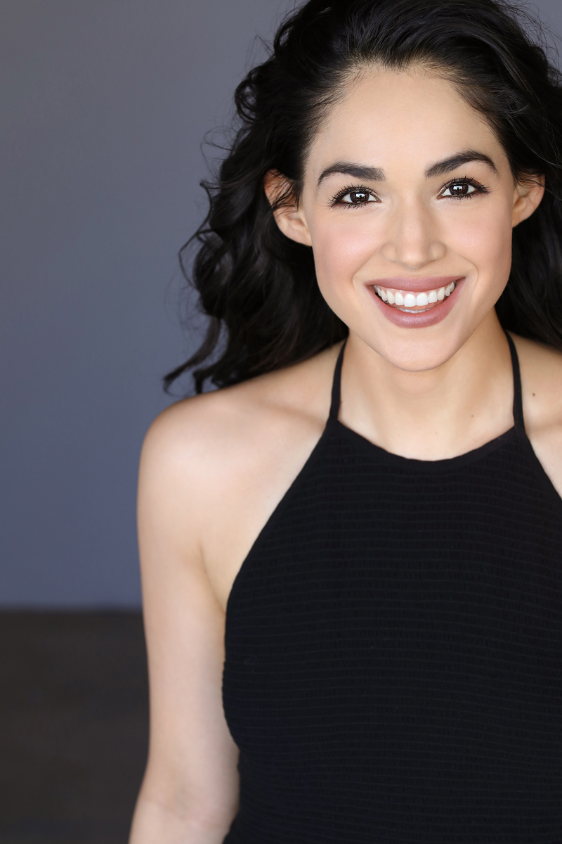 actor Ariana Guerra large photo