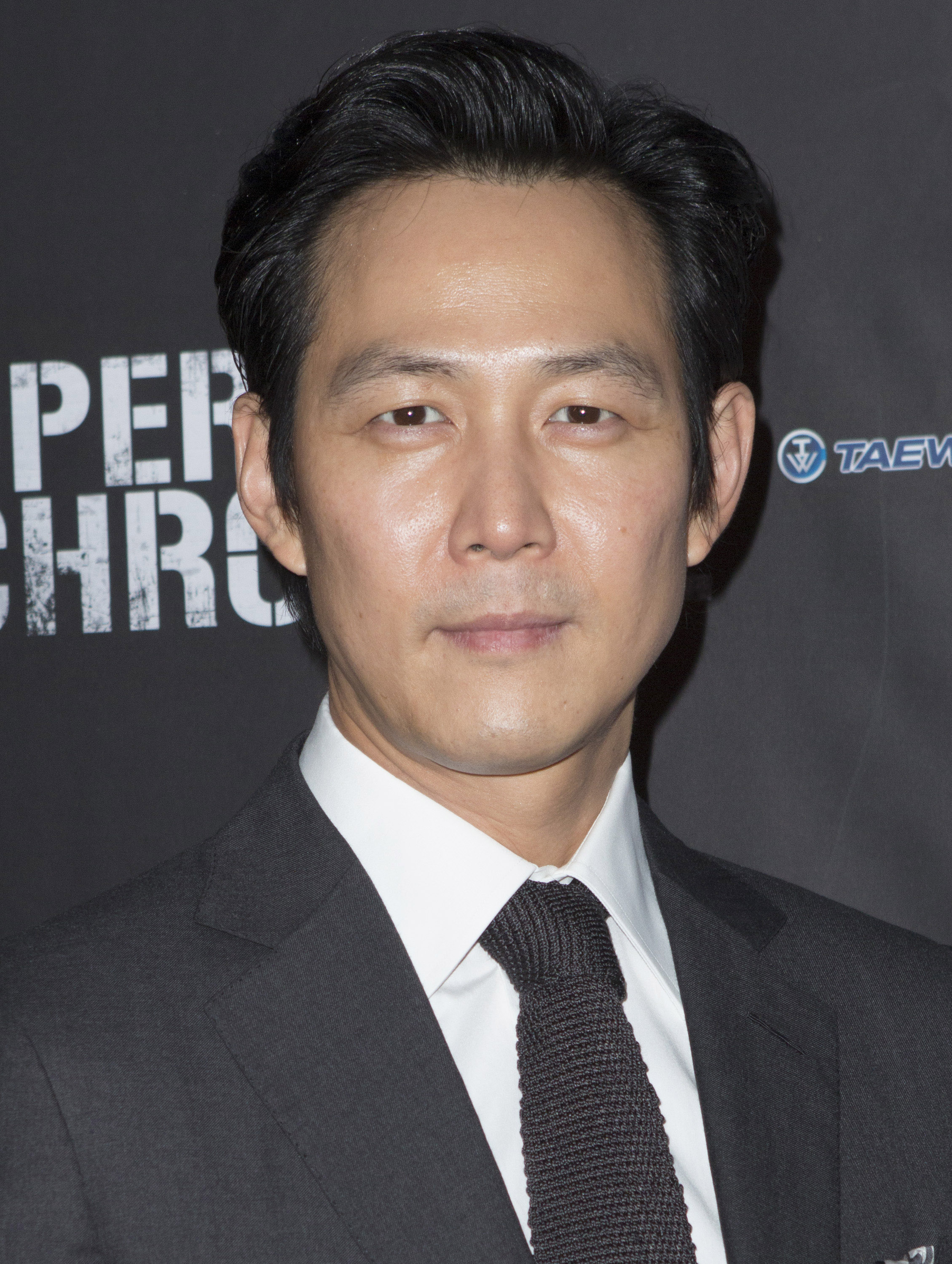 actor Lee Jung-jae large photo