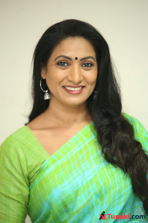 actor Aamani large photo