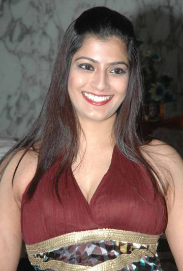 actor Varalaxmi Sarathkumar large photo