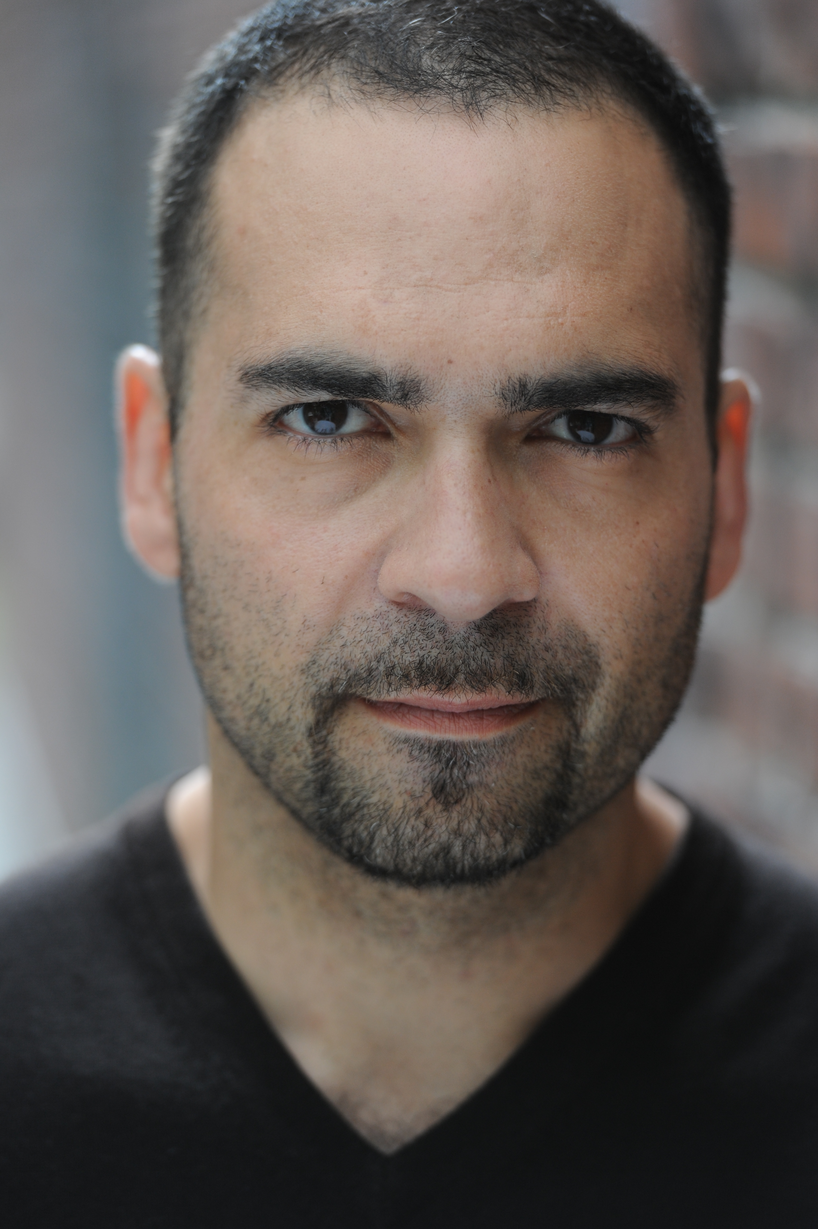 actor Teddy Cañez large photo