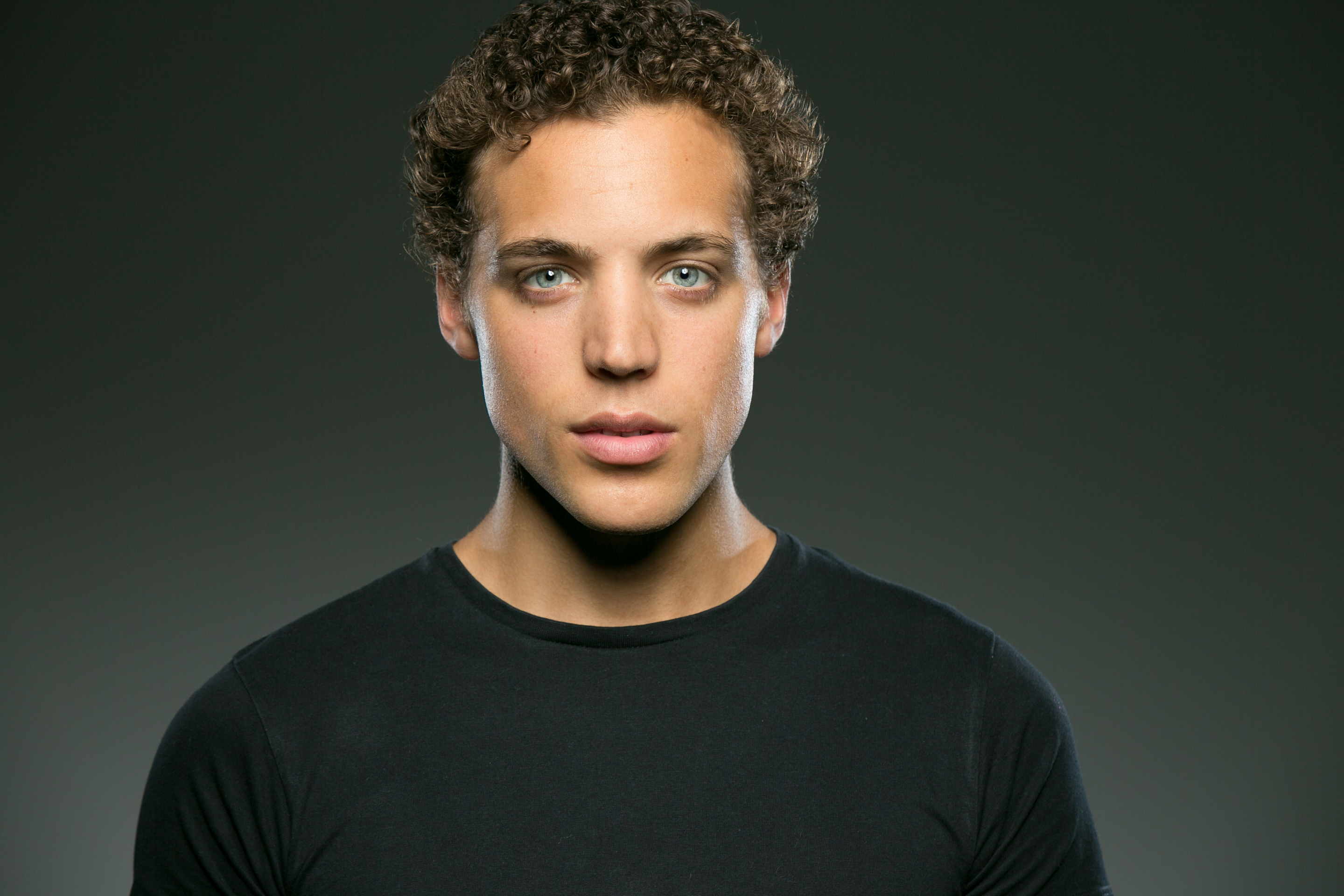 actor Ben Wiggins large photo
