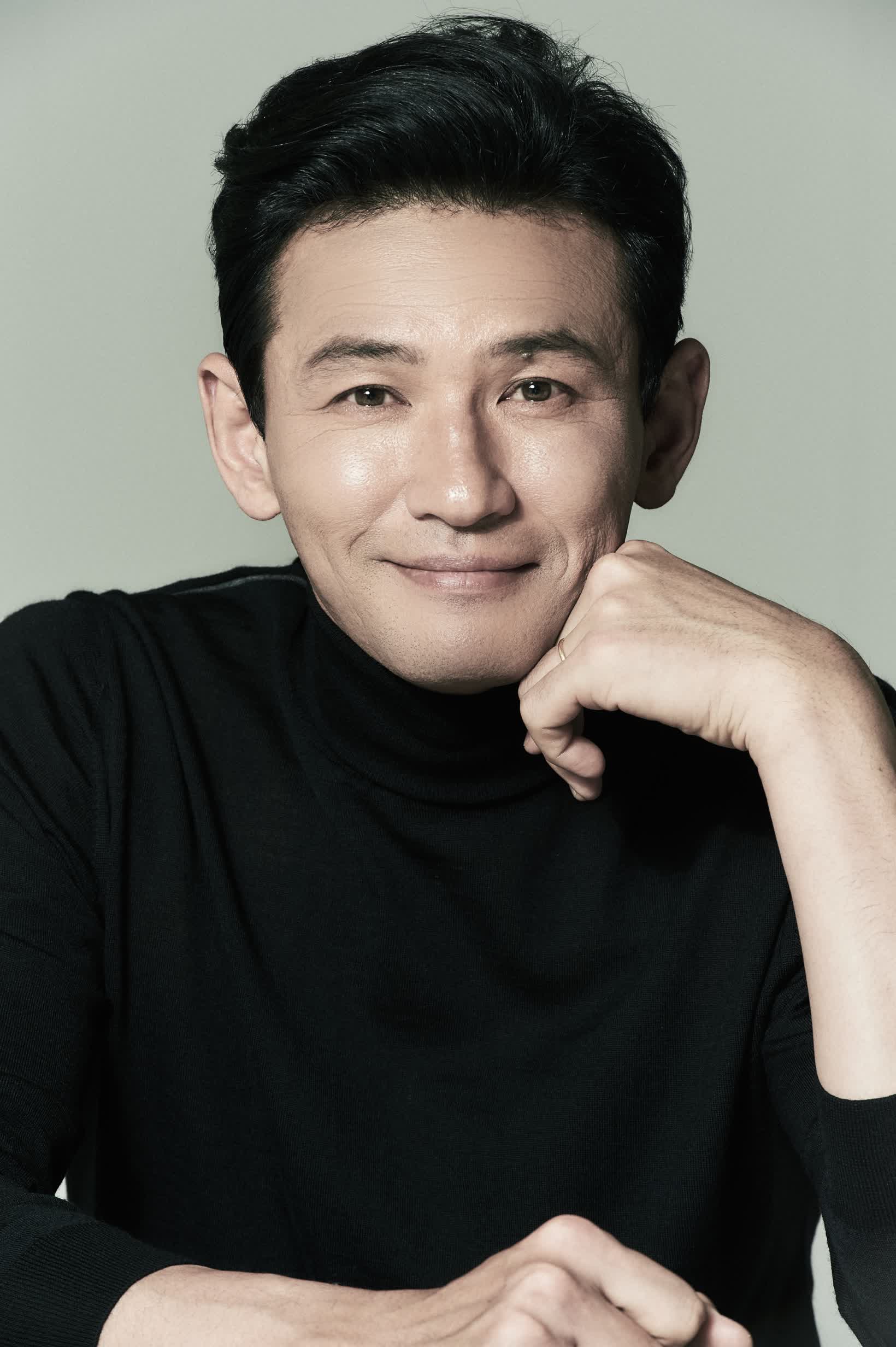 actor Hwang Jung-min large photo