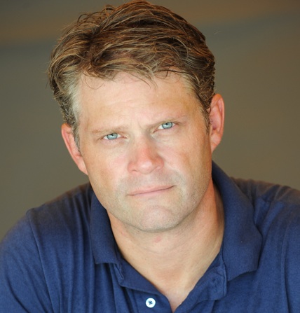 actor Bryan Massey large photo