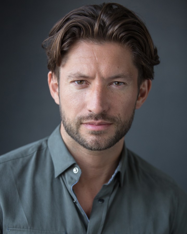 actor Daniel De Bourg large photo