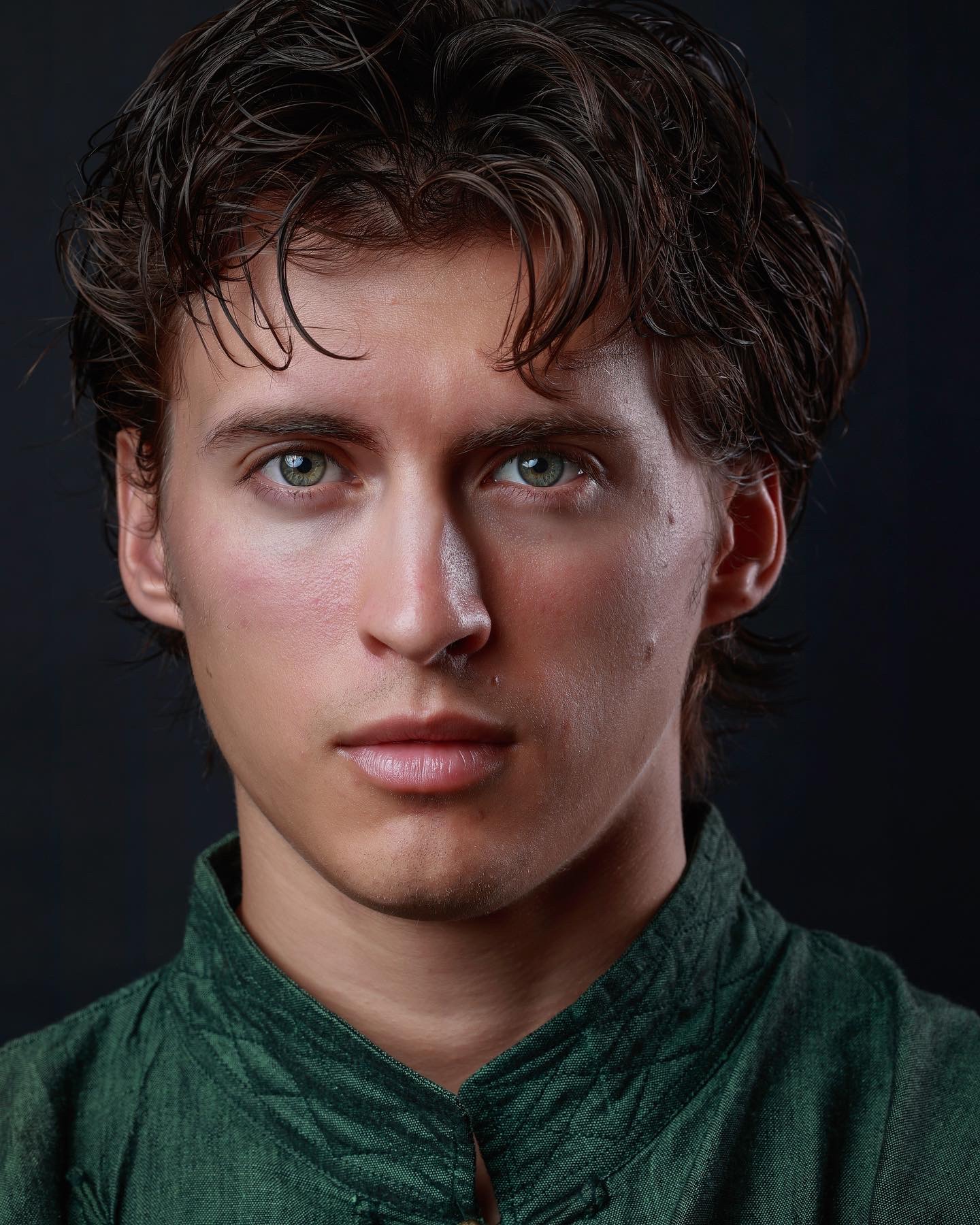 actor Dempsey Bryk large photo
