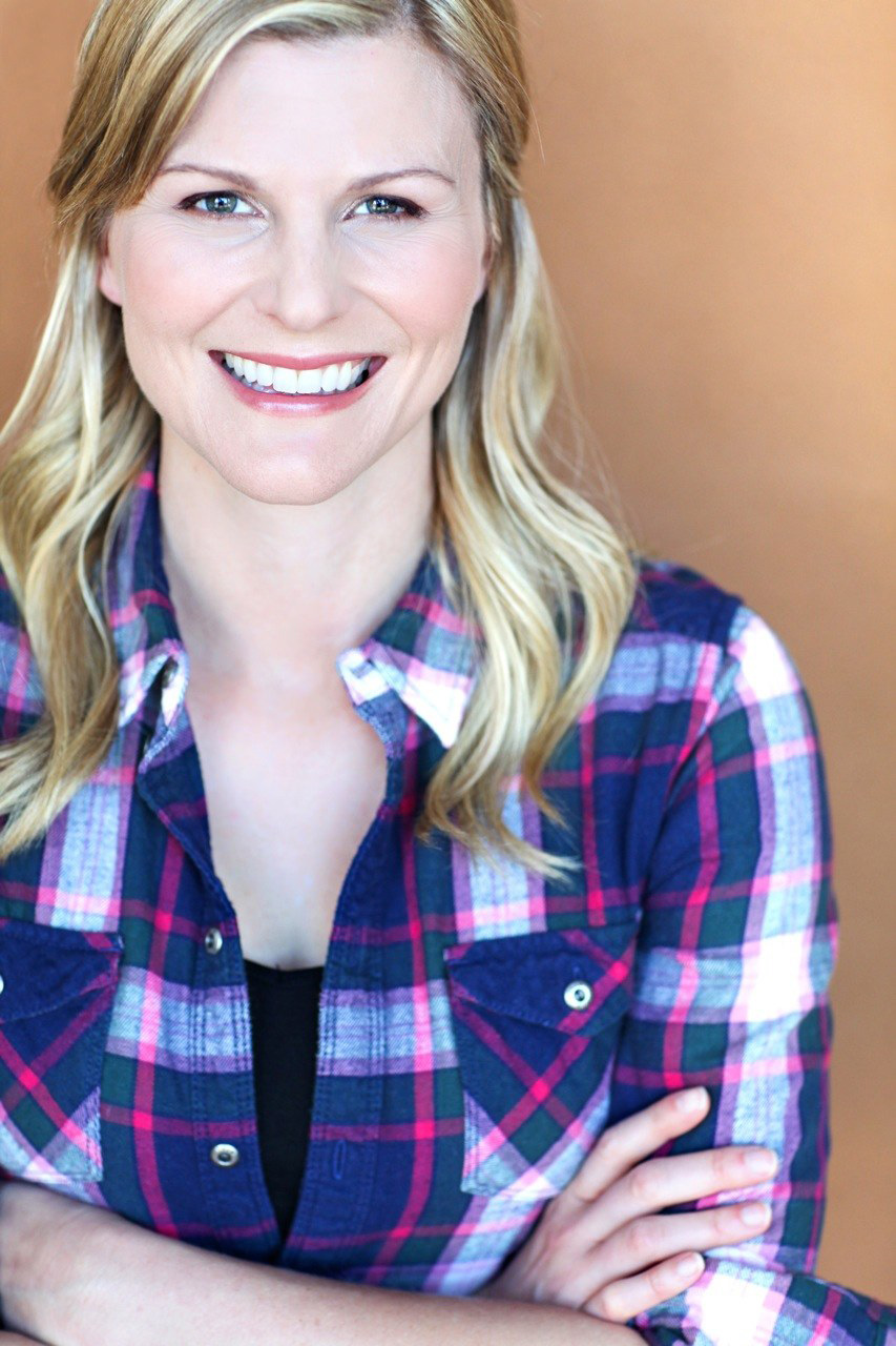 actor Jennifer Robertson large photo