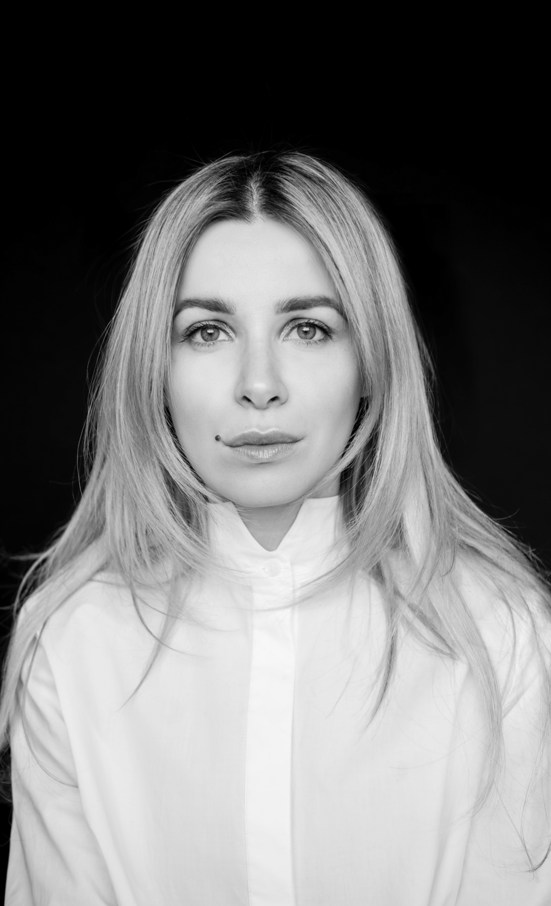 actor Victoria Koblenko large photo