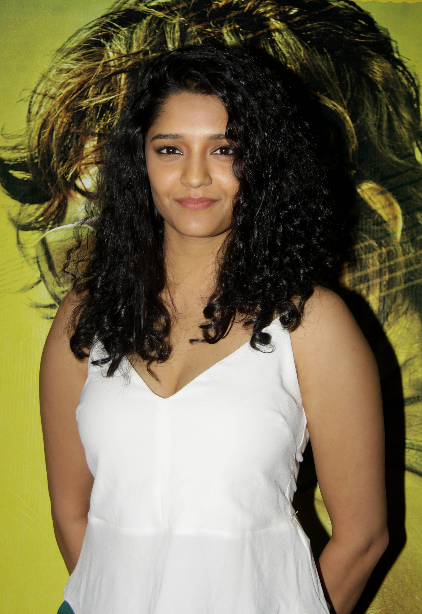 actor Ritika Singh large photo