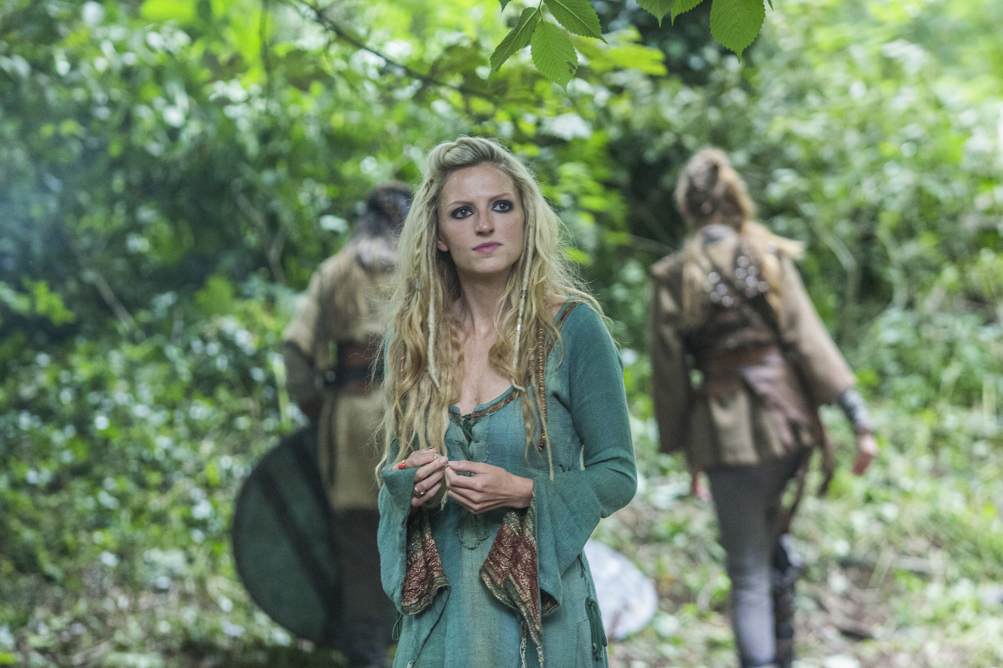 actor Maude Hirst large photo