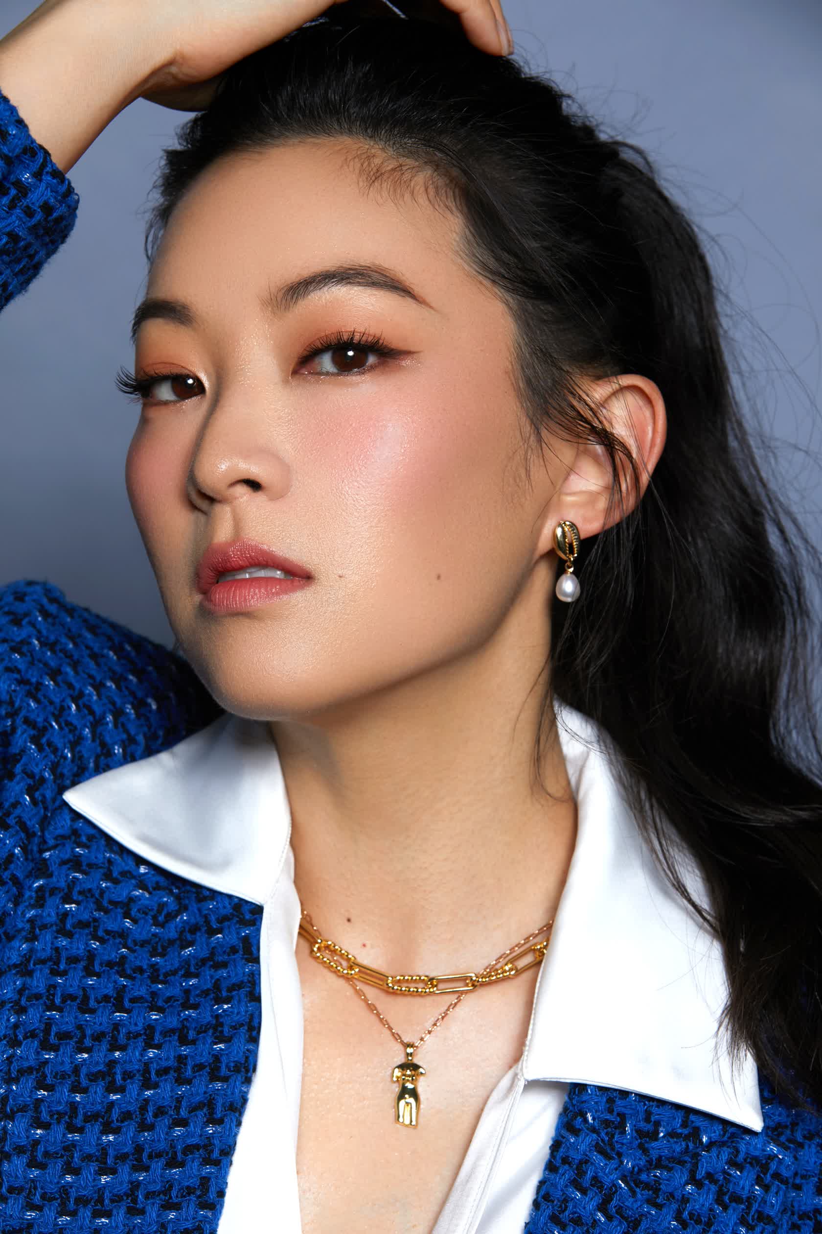 actor Arden Cho large photo