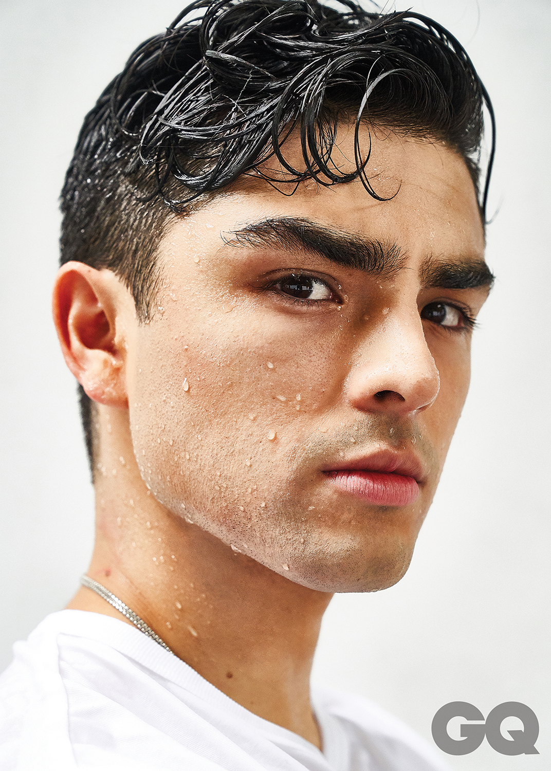 actor Diego Tinoco large photo