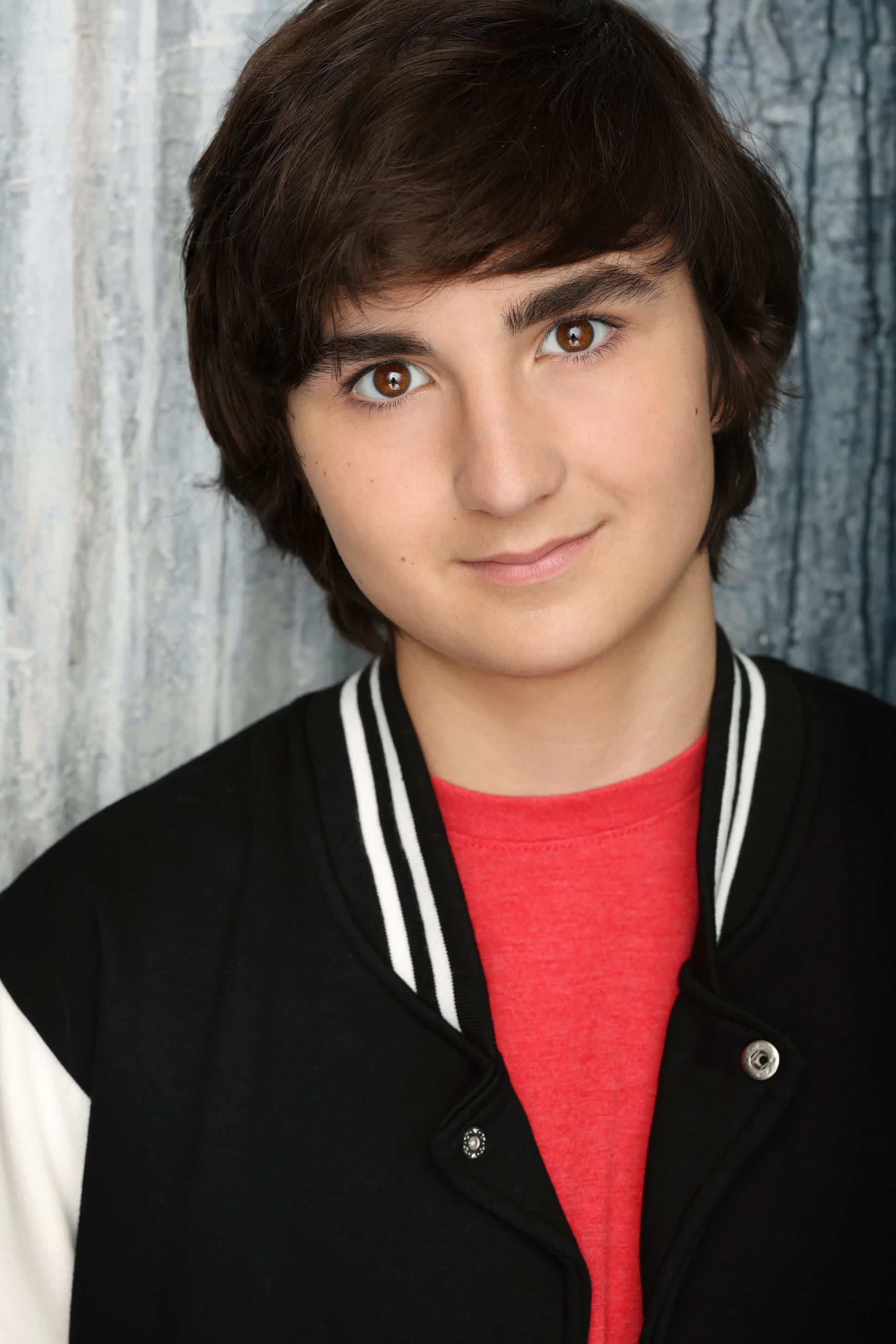 actor Benjamin Valic large photo