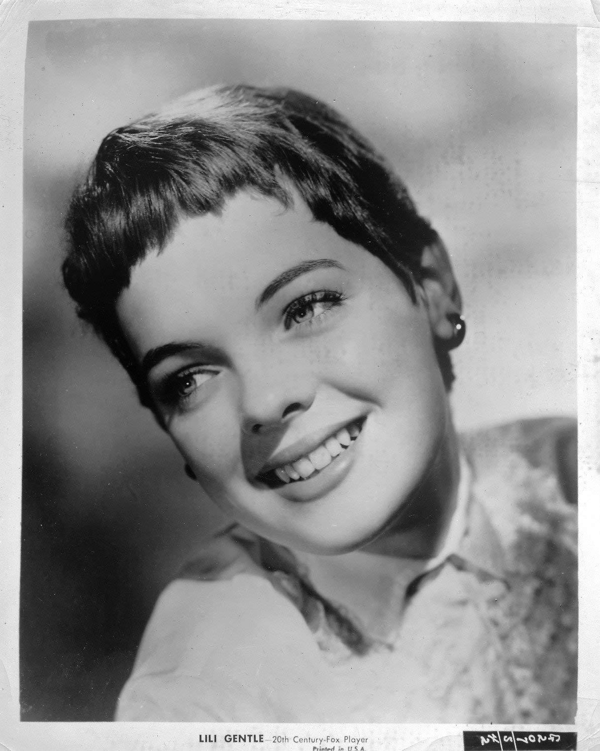 actor Lili Gentle large photo