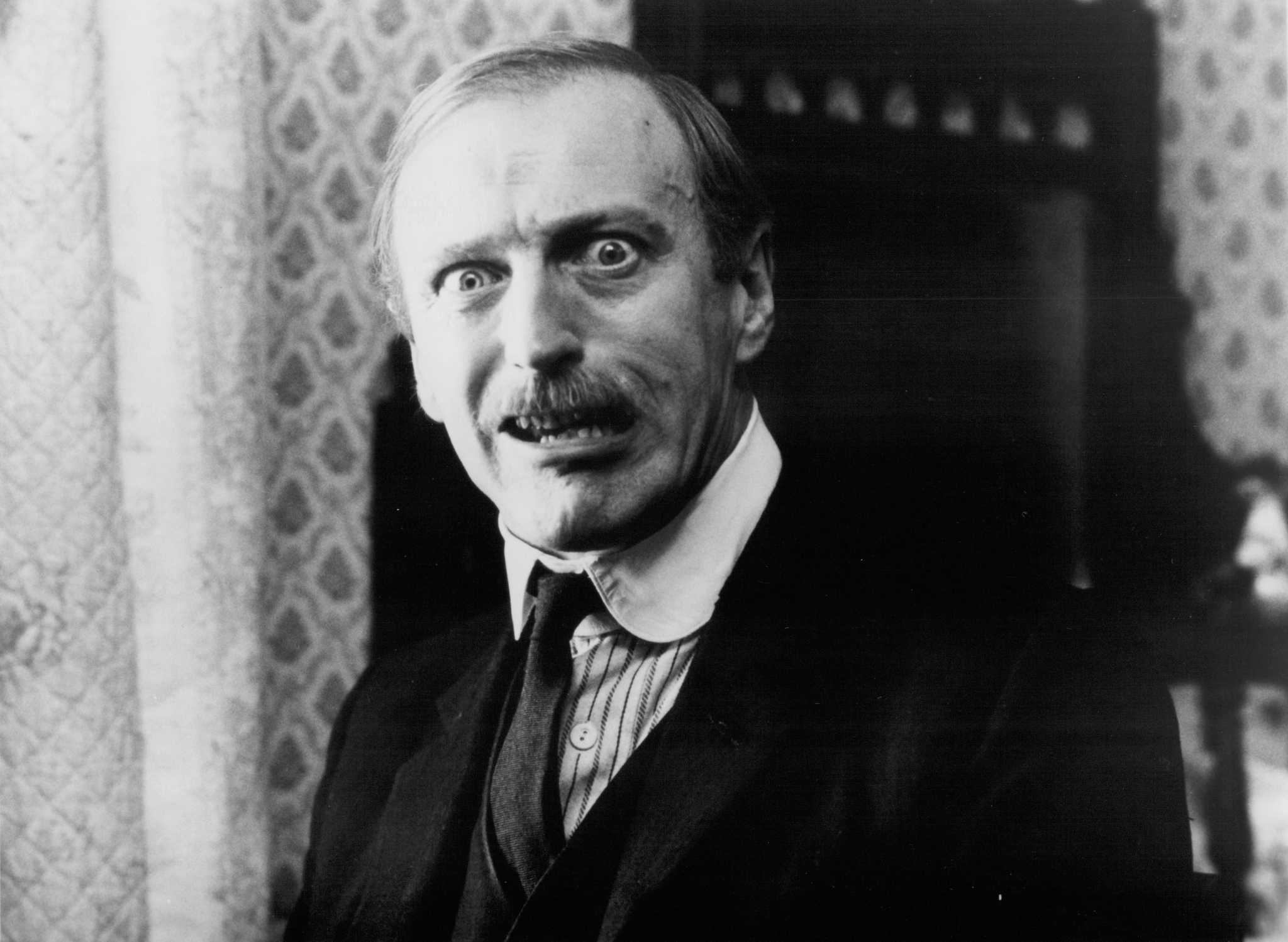 actor Graham Chapman large photo