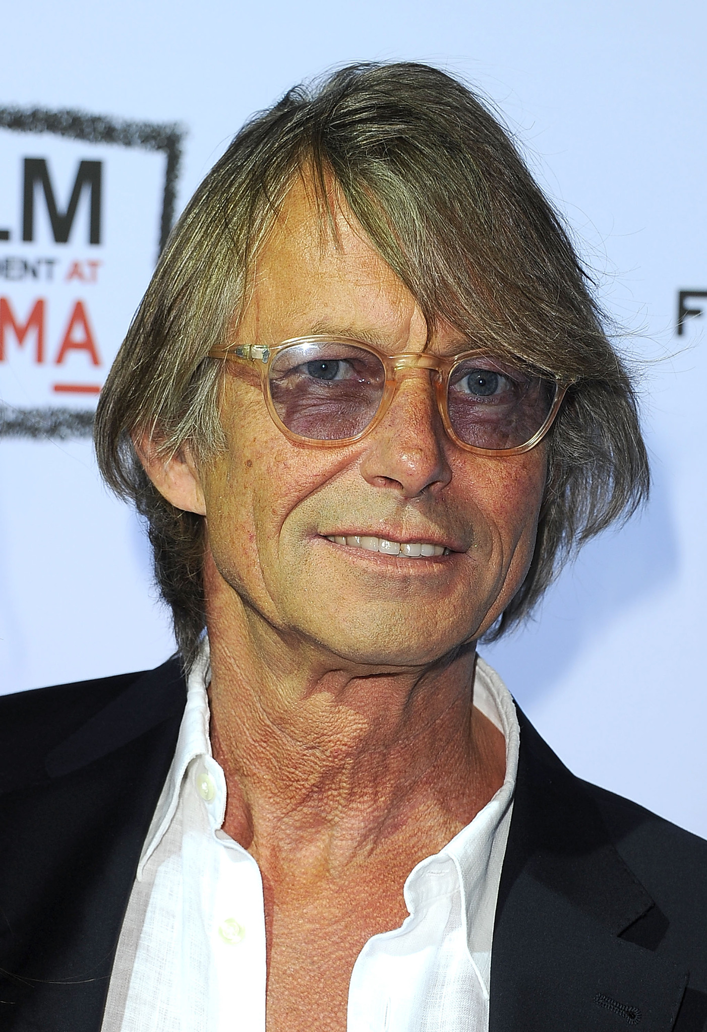 actor Bruce Robinson large photo