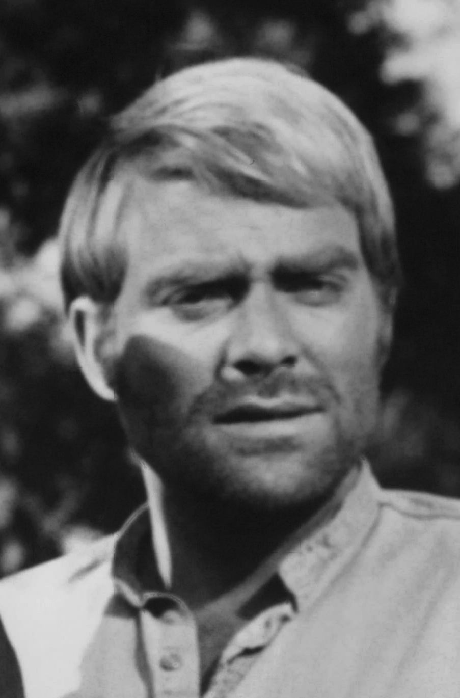 actor Ross Hagen large photo