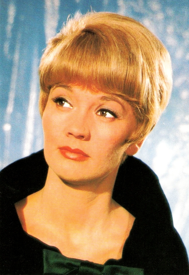 actor Liselotte Pulver large photo