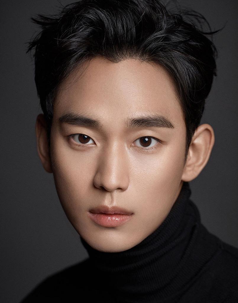 actor Kim Soo-hyun large photo