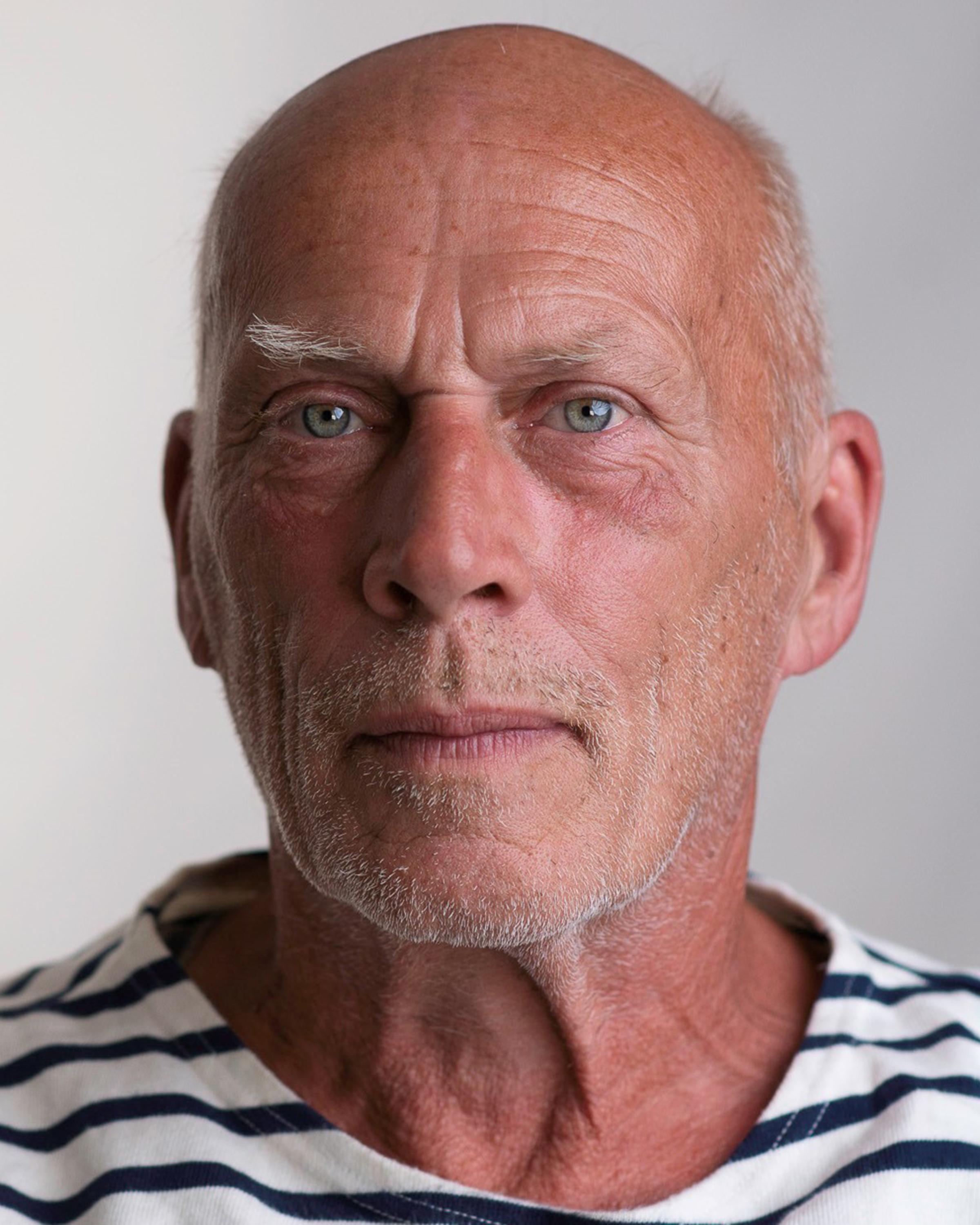 actor Tim Cartwright large photo