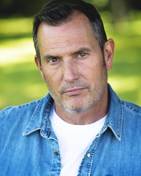 actor Mark Nutter large photo