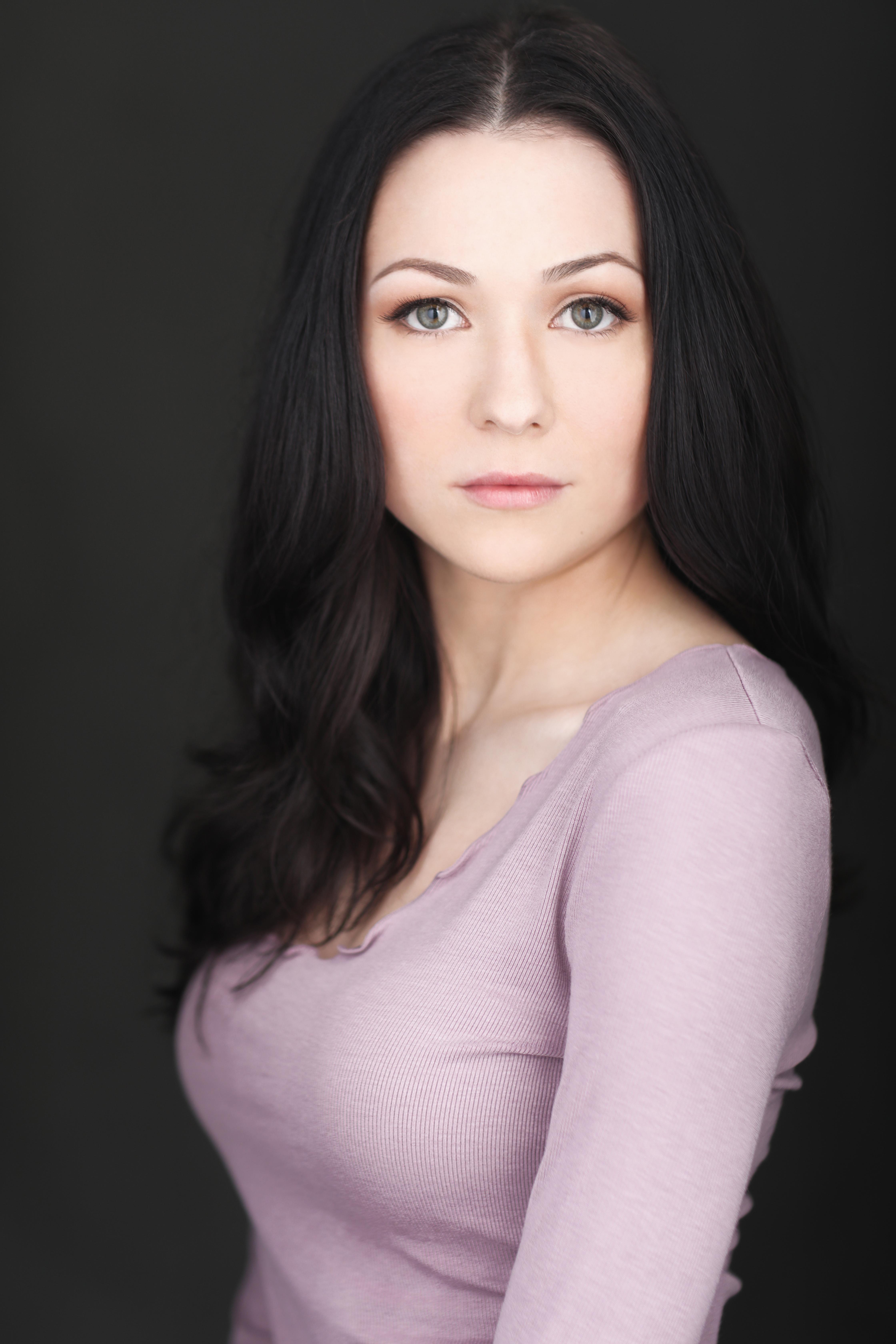 actor Brenna O'Brien large photo