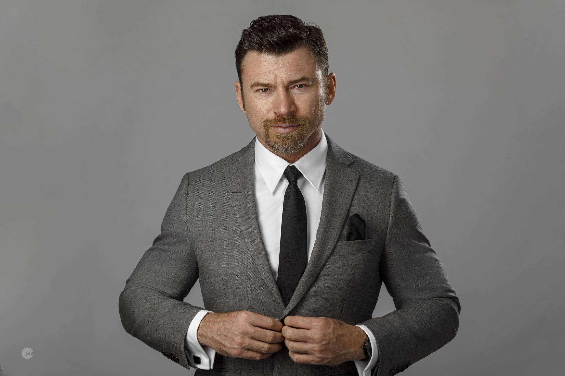 actor William Mark McCullough large photo