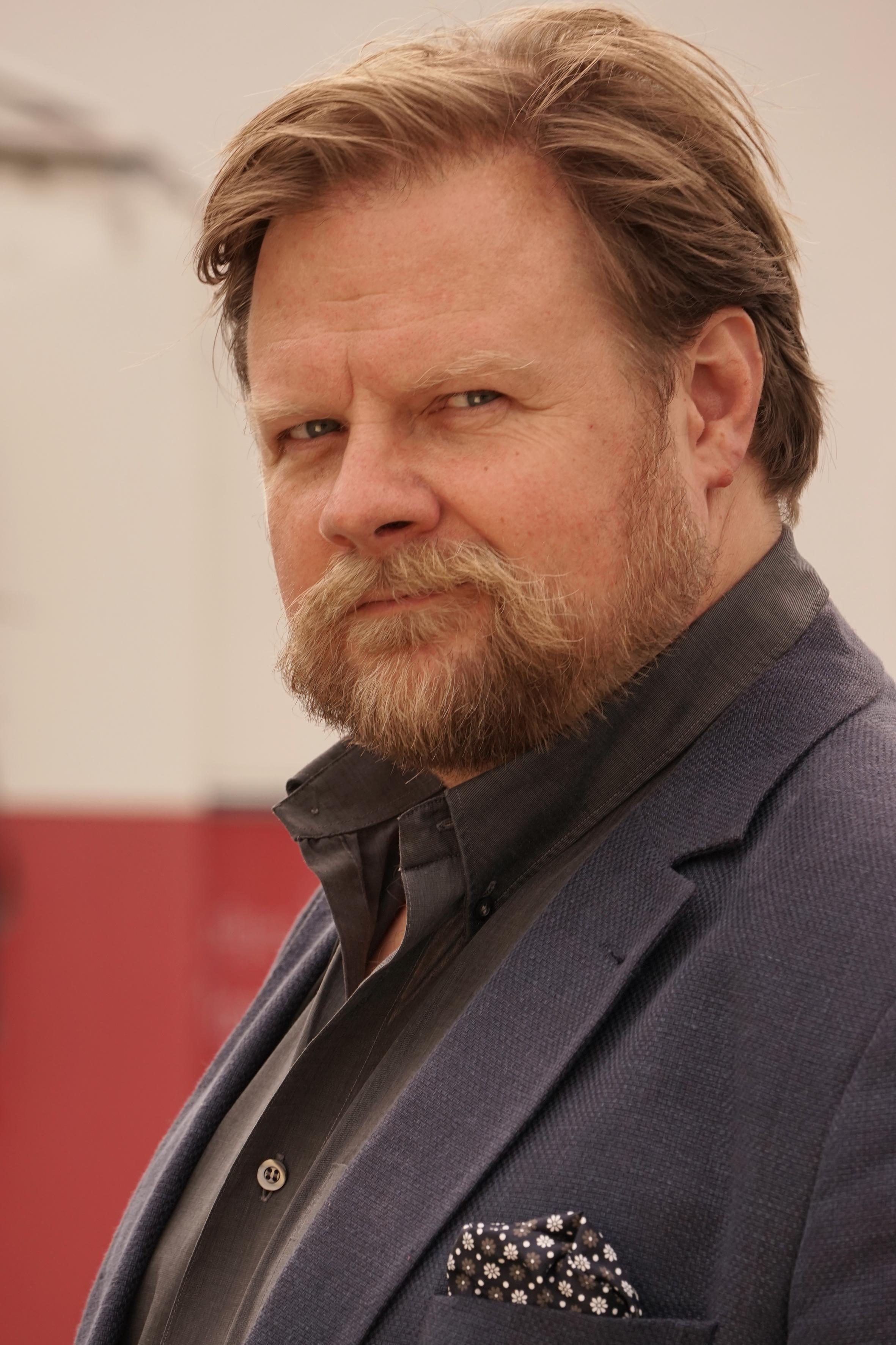 actor Michael A. Grimm large photo
