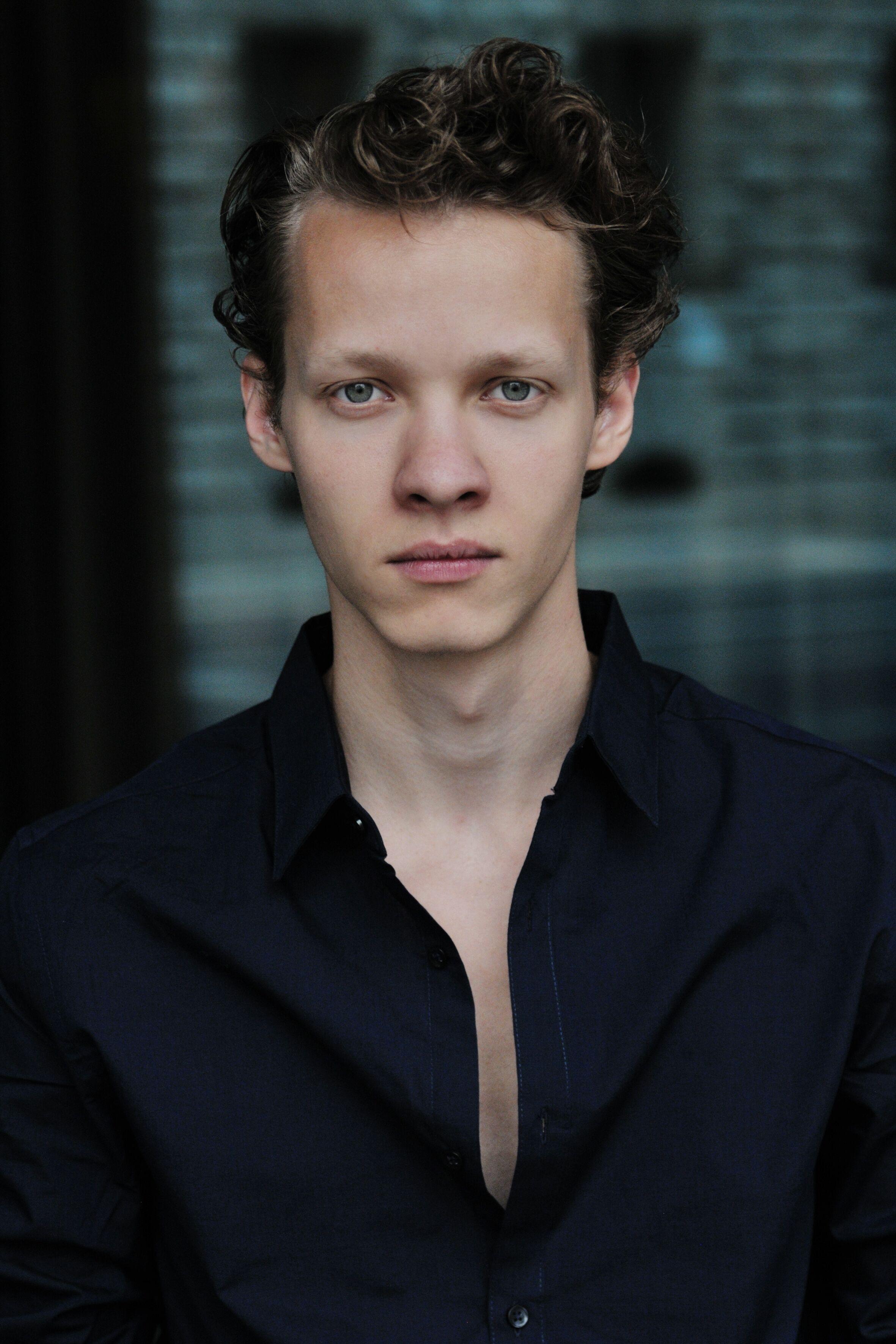actor Felix Kammerer large photo actor Felix Kammerer large photo