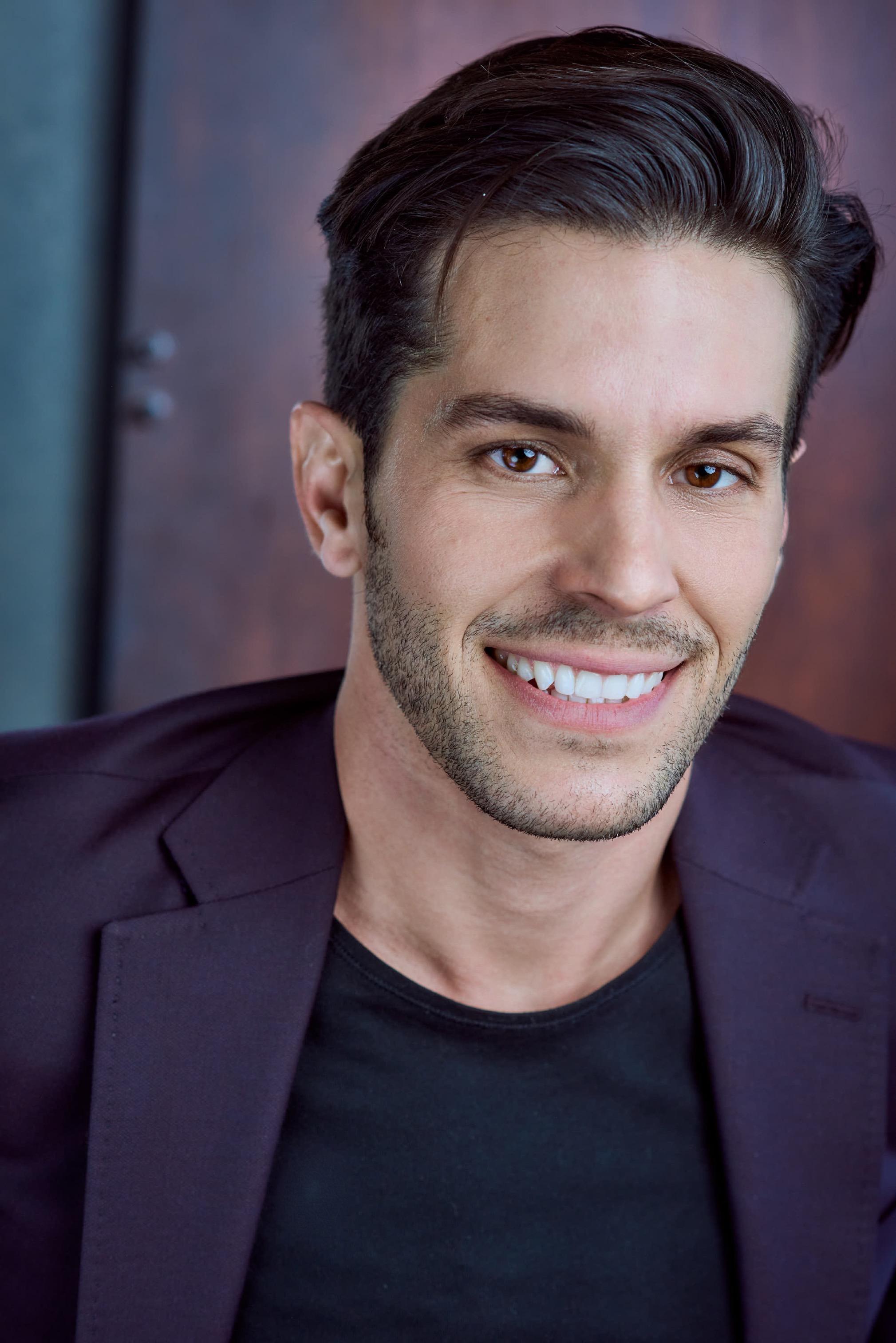actor Rafael I. Molina large photo