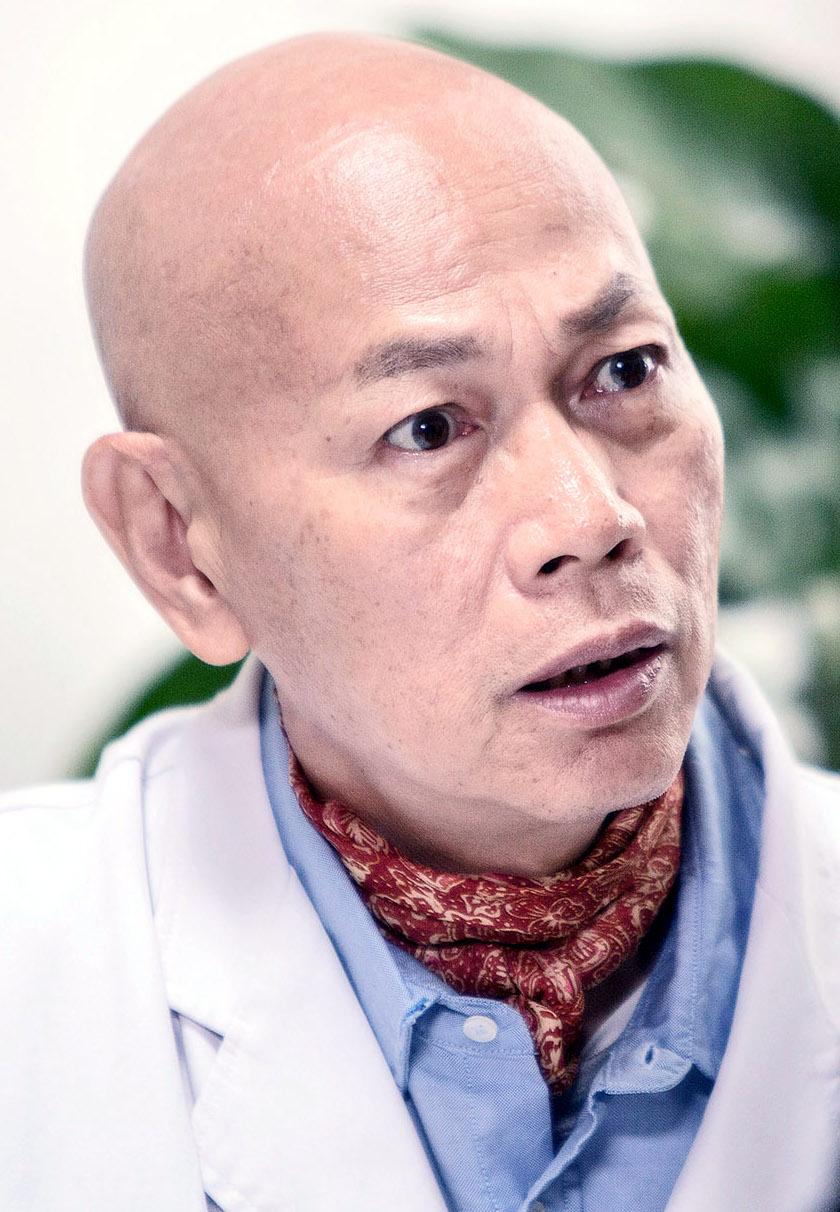 actor Kar-Ying Law large photo