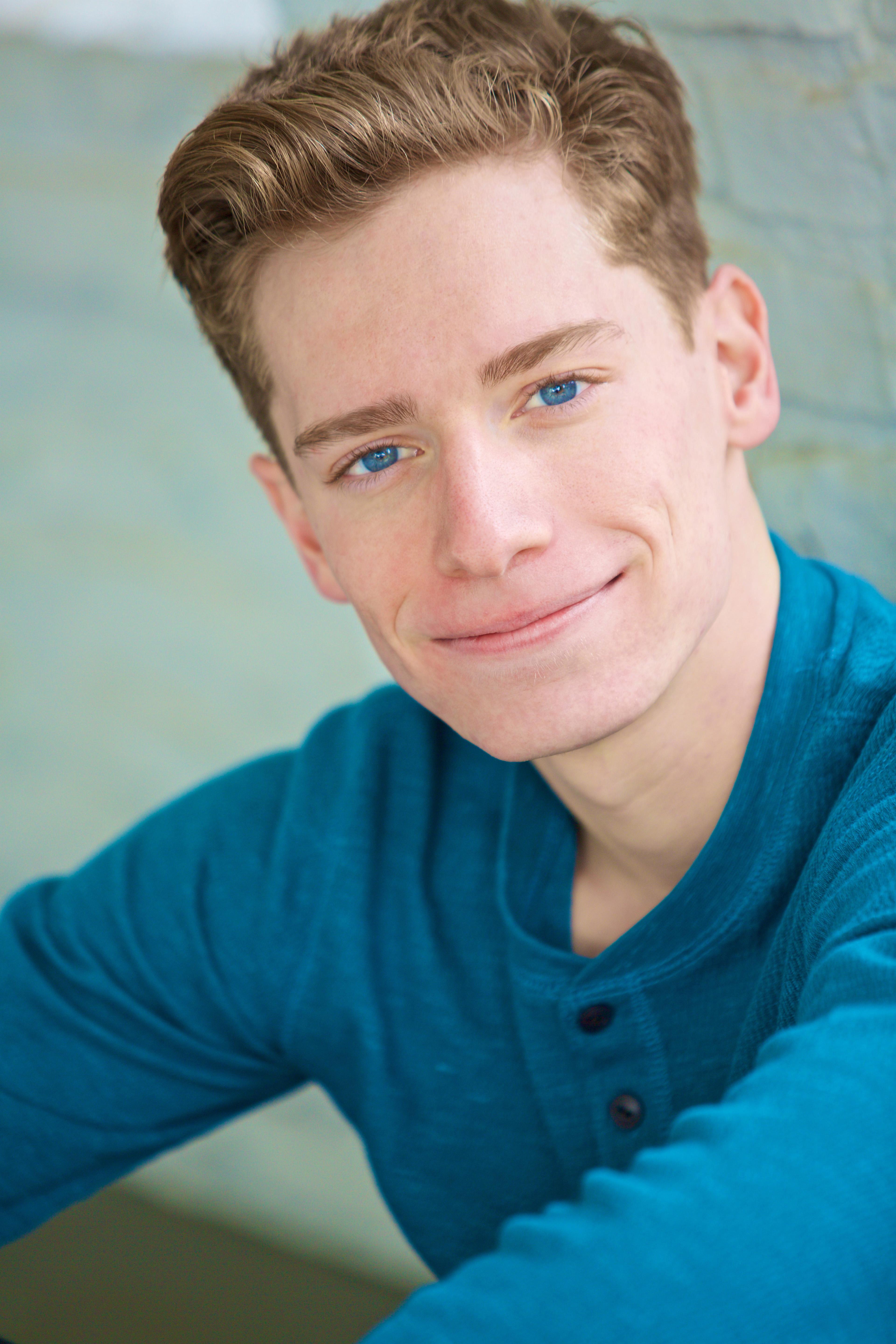 actor Jake Karlen large photo