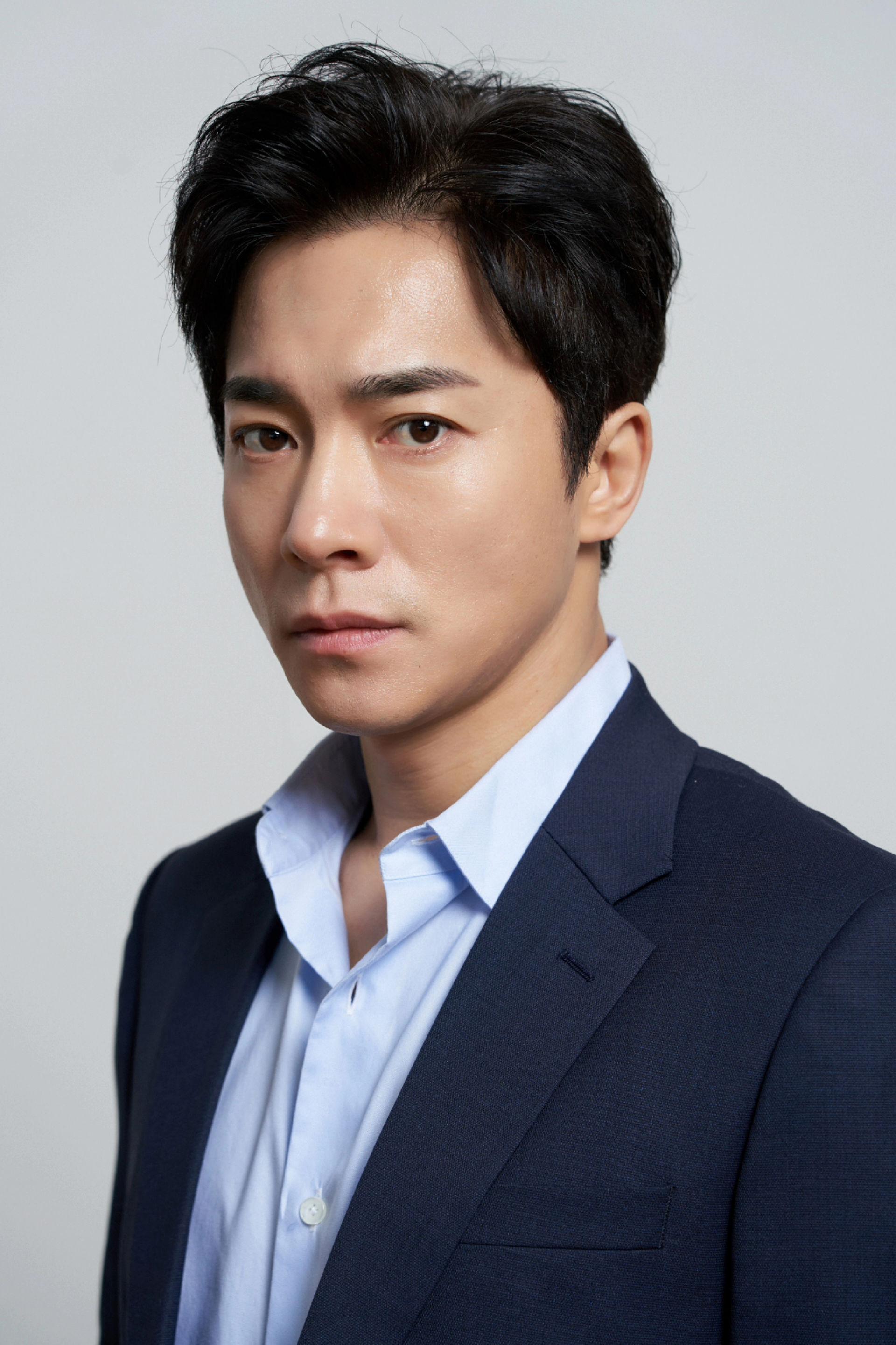 actor Kim Young-min large photo actor Kim Young-min large photo