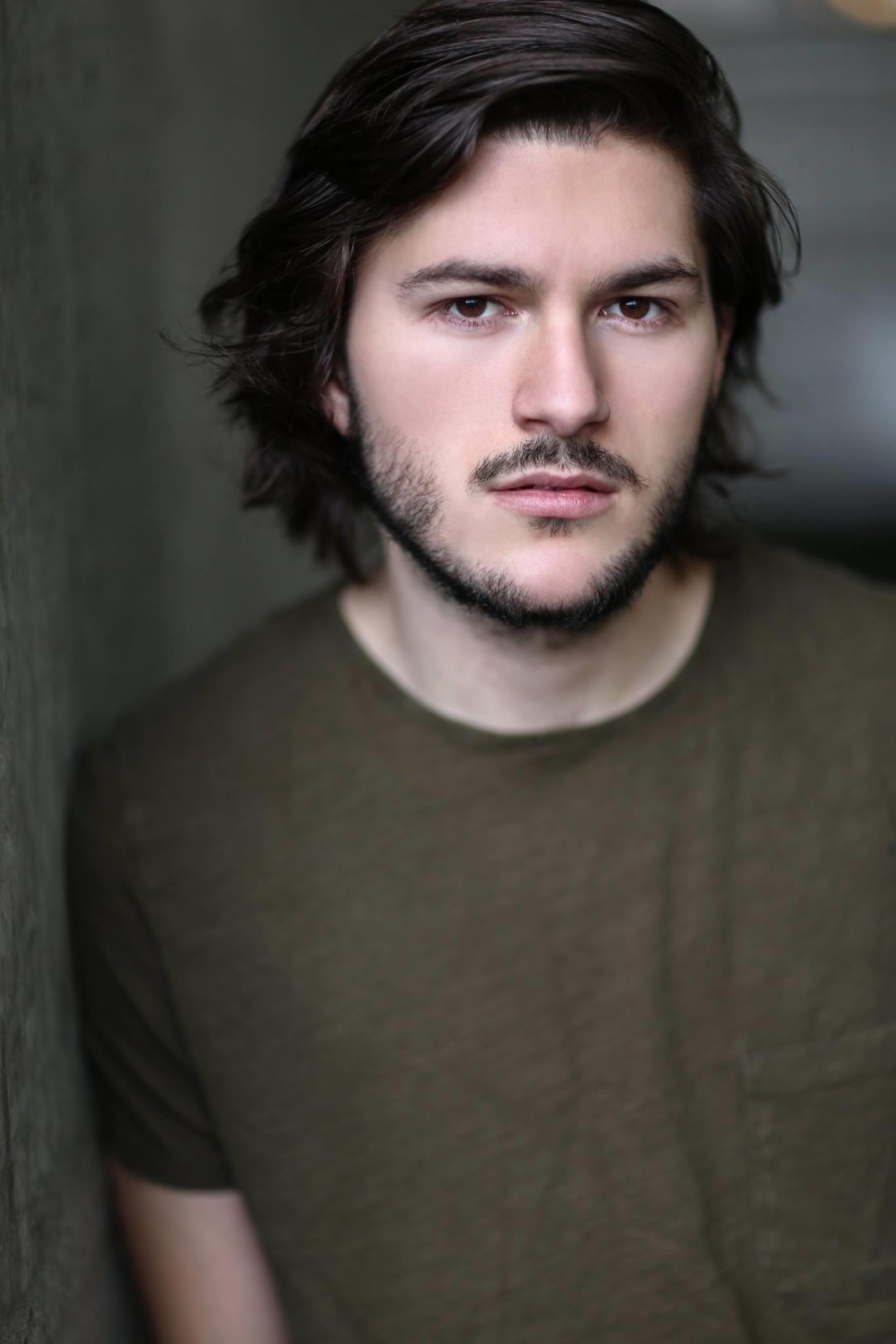 actor Charlie Kerr large photo