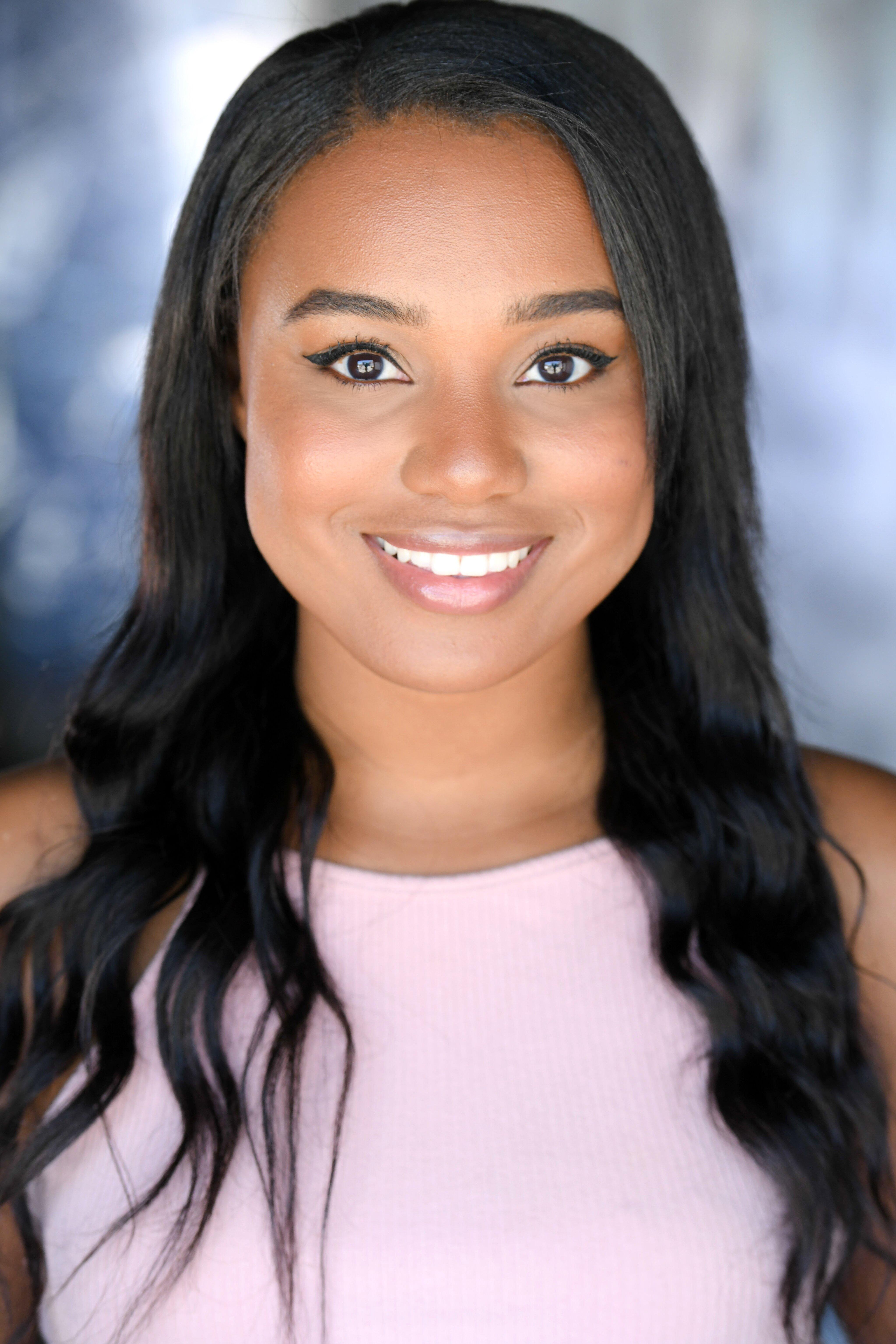 actor Brittany Bardwell large photo