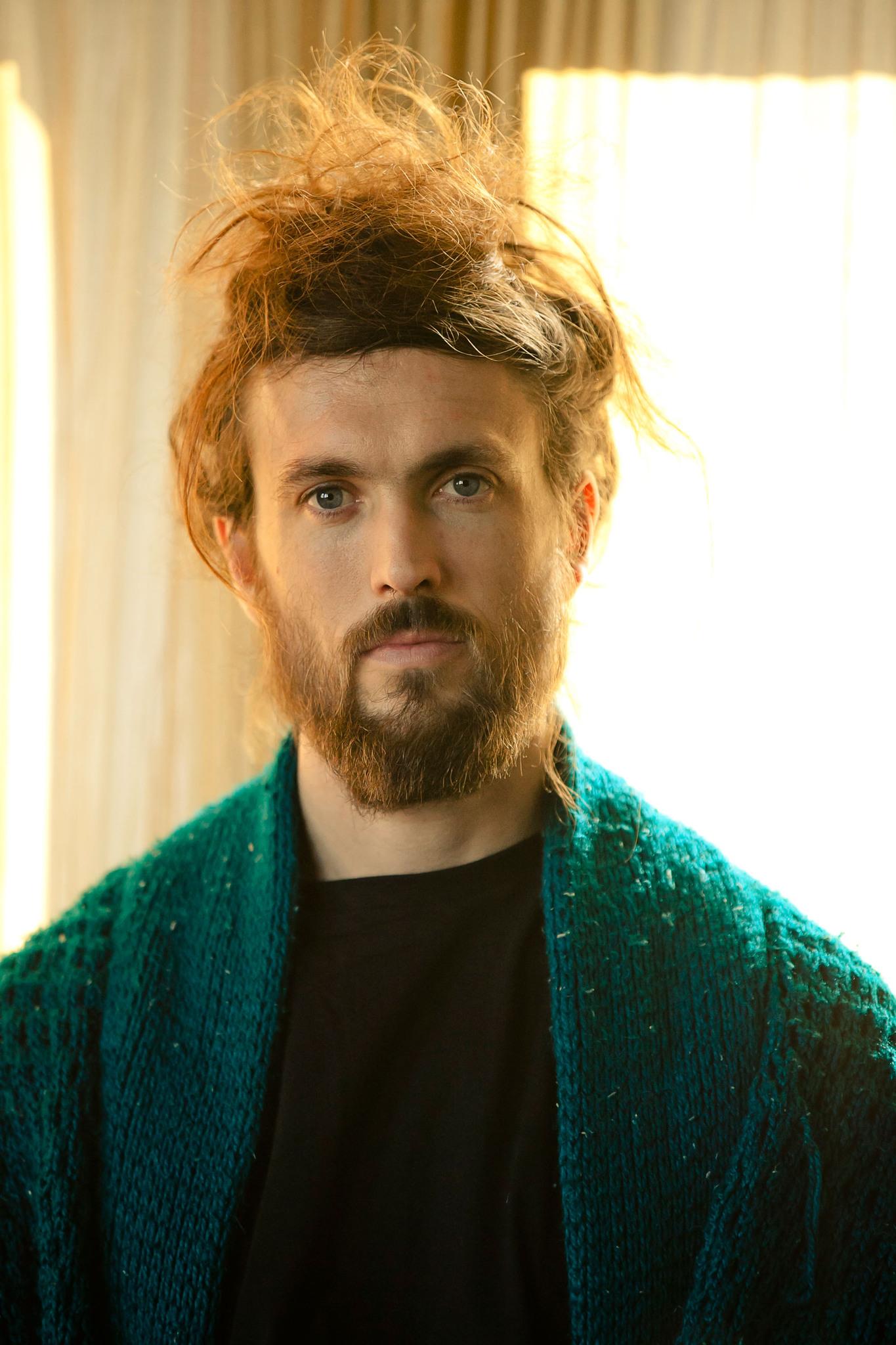 actor Alex Ebert large photo
