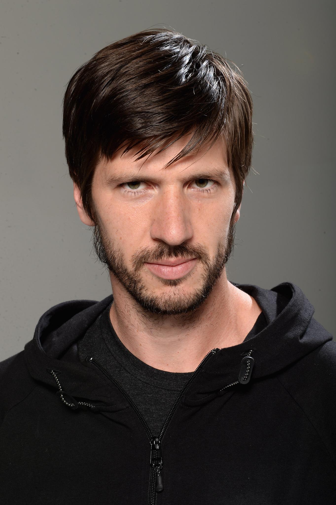 actor Chris Cole large photo
