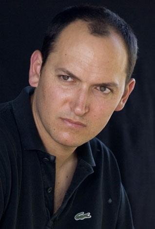 actor Louis Leterrier large photo