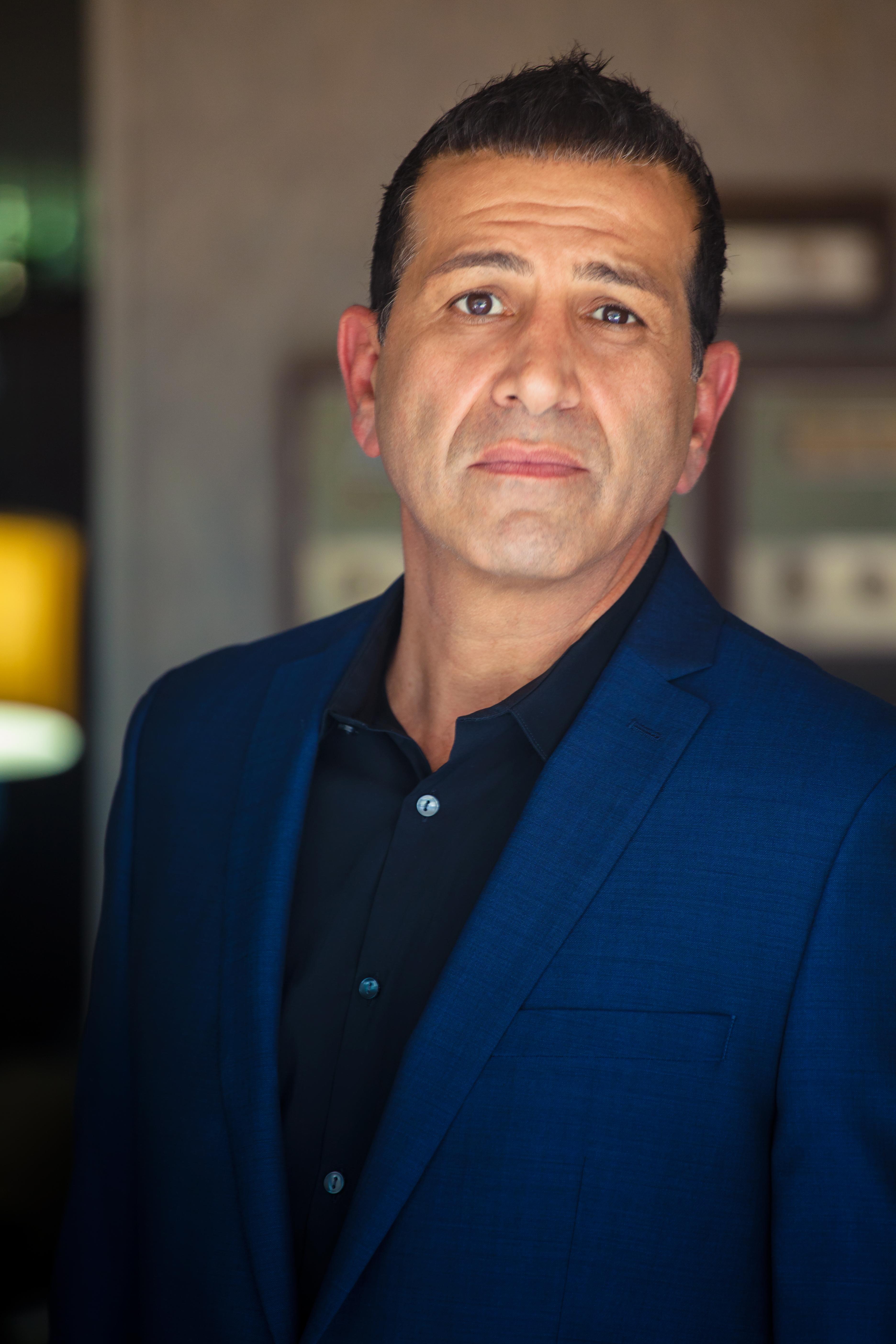 actor Anthony Batarse large photo actor Anthony Batarse large photo