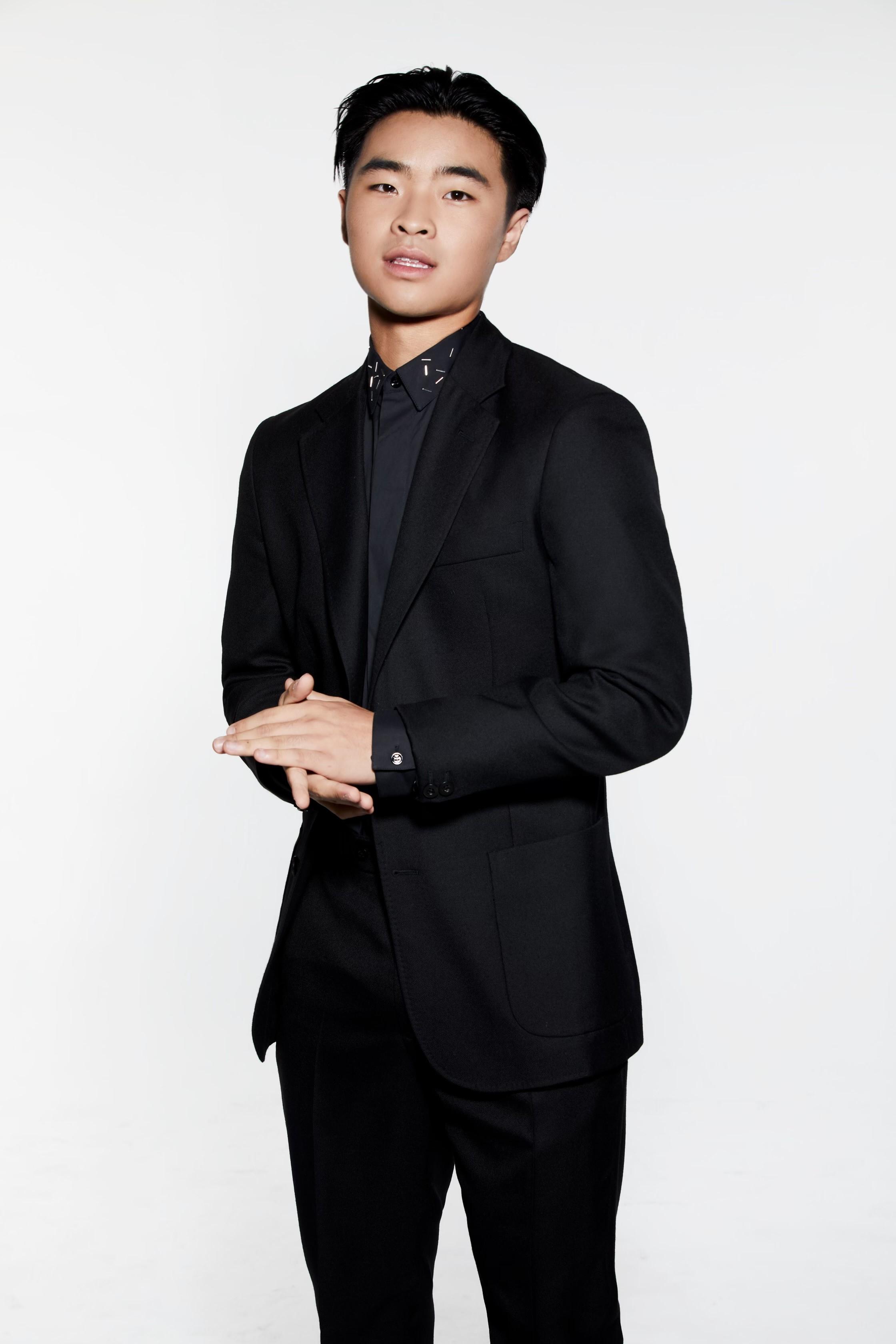 actor Dallas Liu large photo