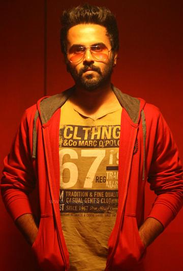 actor Sanju Sivram large photo